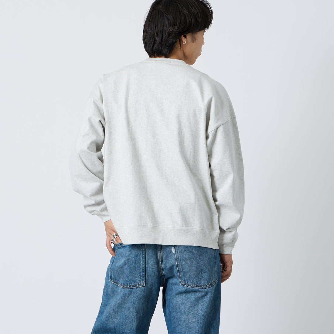 Gymphlex [ジムフレックス] ロゴ刺繍 ロングスリーブTシャツ [GY-C0102HWJ] H.LT.GREY &&モデル身長：179cm 着用サイズ：L&&