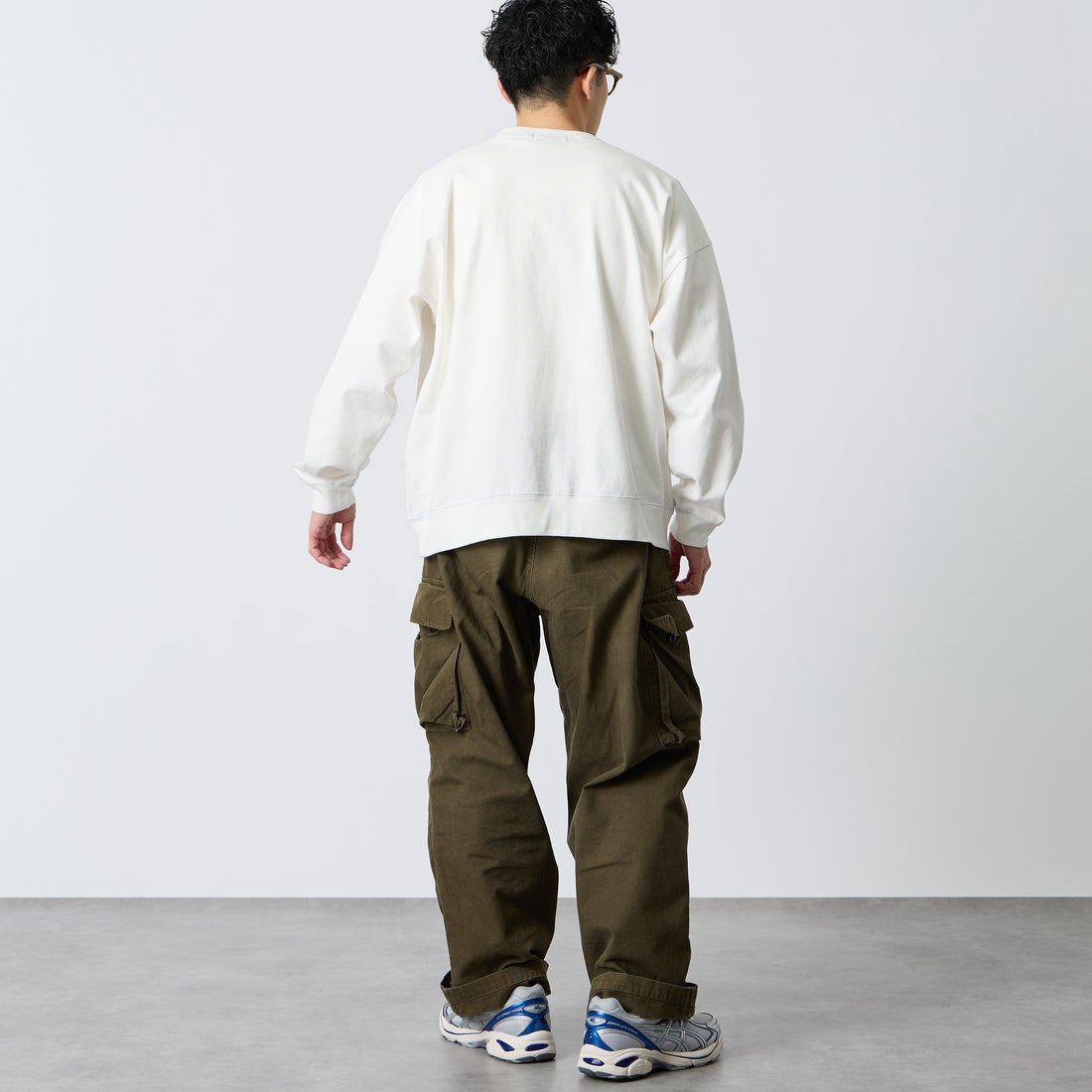 Gymphlex [ジムフレックス] ロゴ刺繍 ロングスリーブTシャツ [GY-C0102HWJ] OFF WHITE &&モデル身長：168cm 着用サイズ：M&&