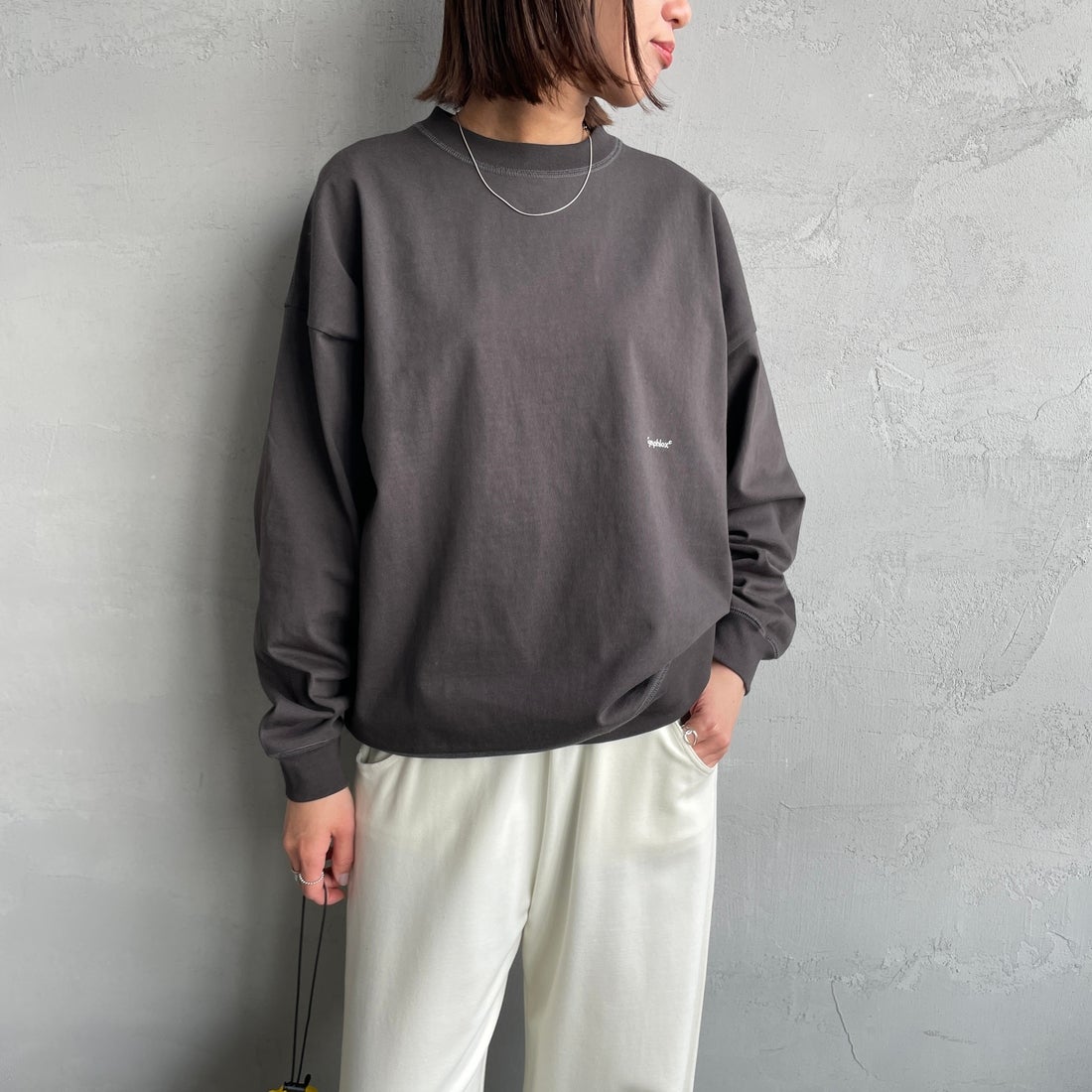 CHARCOAL&&モデル身長：159cm 着用サイズ：XS&&