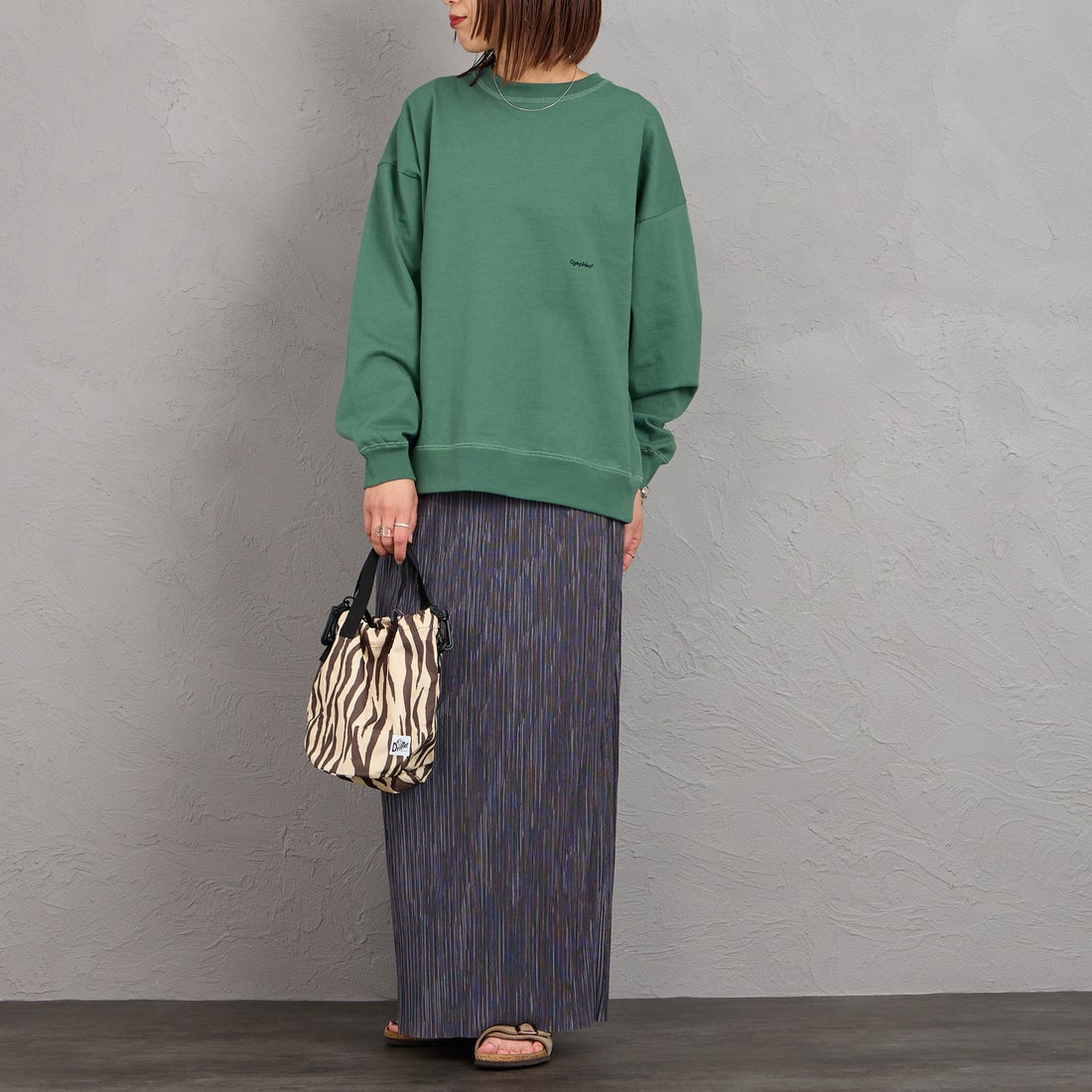 Gymphlex [ジムフレックス] ロゴ刺繍 ロングスリーブTシャツ [GY-C0102HWJ] LT.GREEN &&モデル身長：159cm 着用サイズ：XS&&