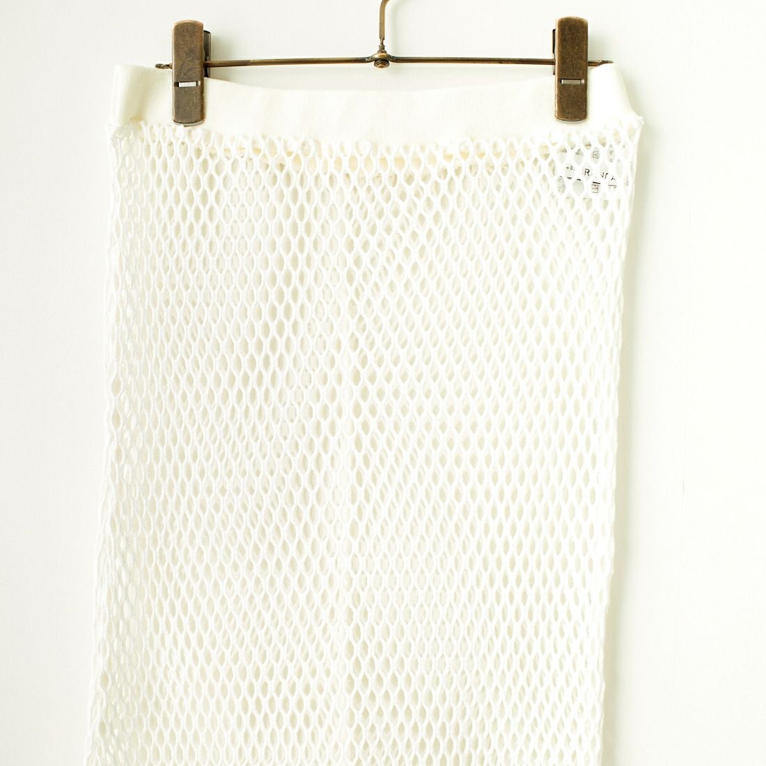 +81 BRANCA [ハチイチブランカ] ビッグメッシュロングスカート [81B-24SS-CS12] OFF