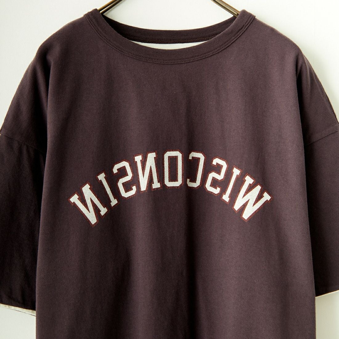 St.Johns 3rd club [セントジョンズサードクラブ] WISCONSIN Tシャツ [SJ24-06L] DK.BRN/CRM