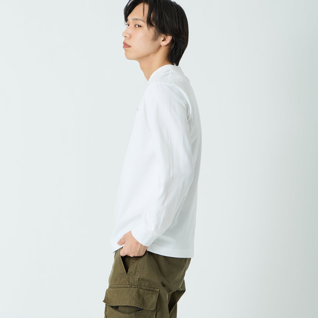 LACOSTE [ラコステ] ベーシックロングスリーブTシャツ [TH5583] 001 WHITE &&モデル身長：179cm 着用サイズ：5&&