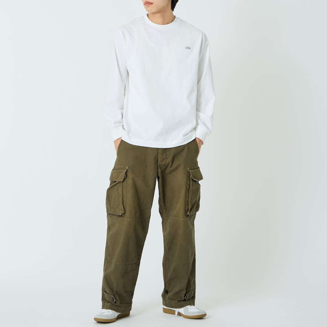 LACOSTE [ラコステ] ベーシックロングスリーブTシャツ [TH5583] 001 WHITE &&モデル身長：179cm 着用サイズ：5&&