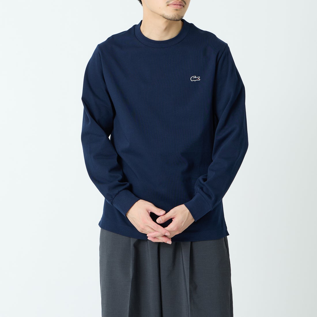 LACOSTE [ラコステ] ベーシックロングスリーブTシャツ [TH5583] 166 NAVY &&モデル身長：168cm 着用サイズ：3&&