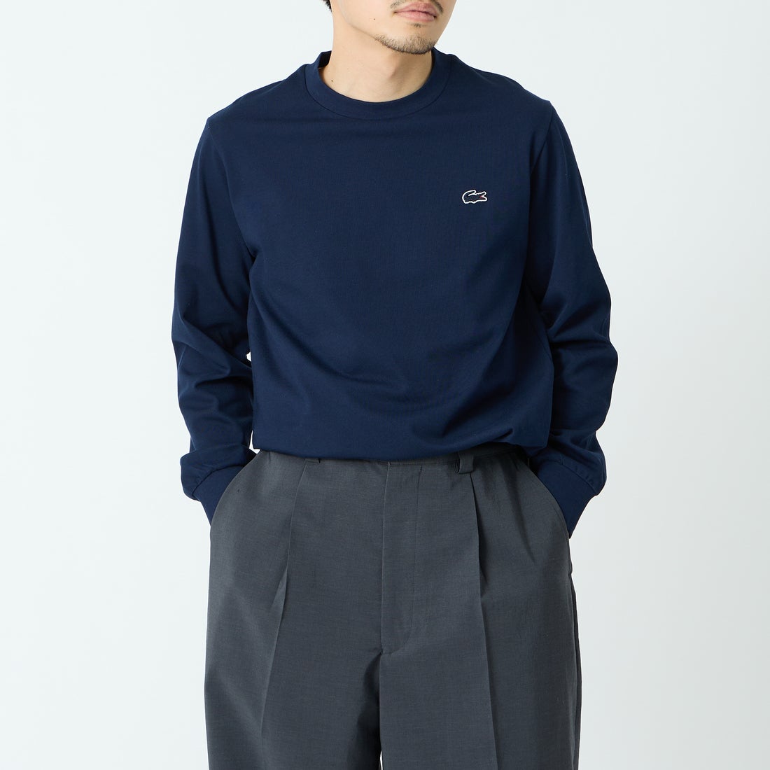 LACOSTE [ラコステ] ベーシックロングスリーブTシャツ [TH5583] 166 NAVY &&モデル身長：168cm 着用サイズ：3&&