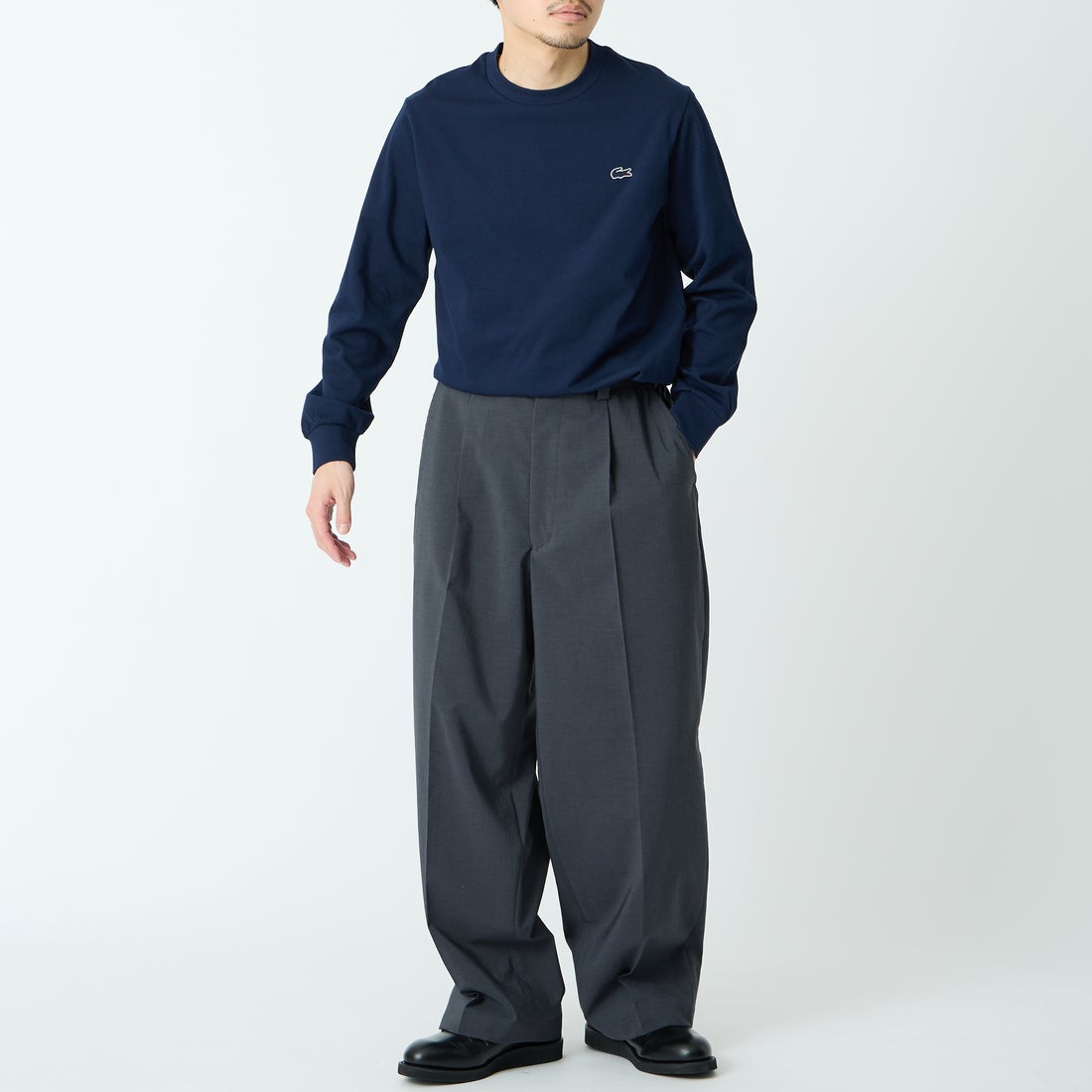 LACOSTE [ラコステ] ベーシックロングスリーブTシャツ [TH5583] 166 NAVY &&モデル身長：168cm 着用サイズ：3&&