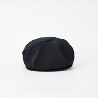 01 BLACK
