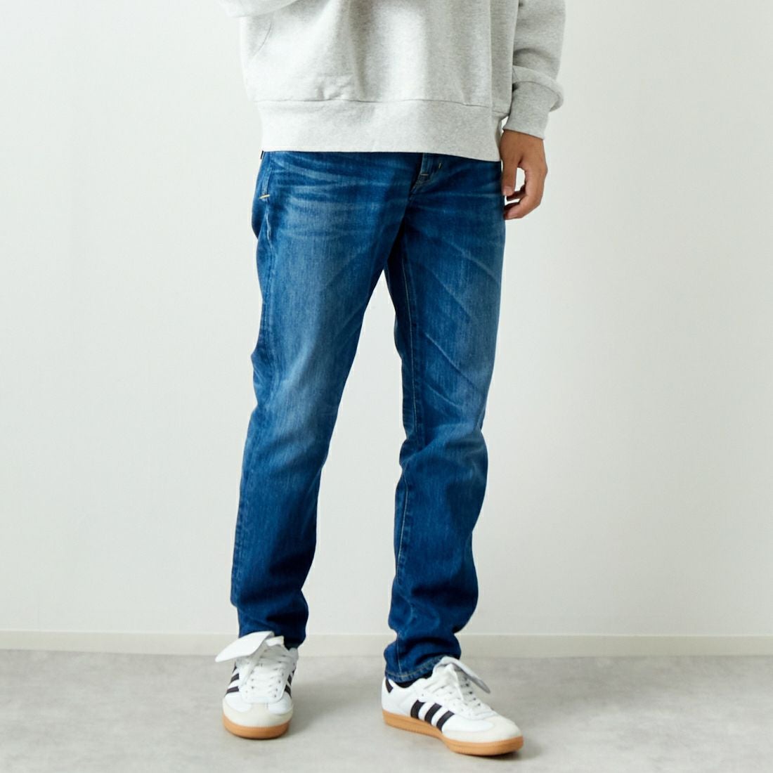 YANUK [ヤヌーク] テーパード PHILIP2/フィリップ2 [57241003] OBL &&モデル身長：179cm 着用サイズ：30&&