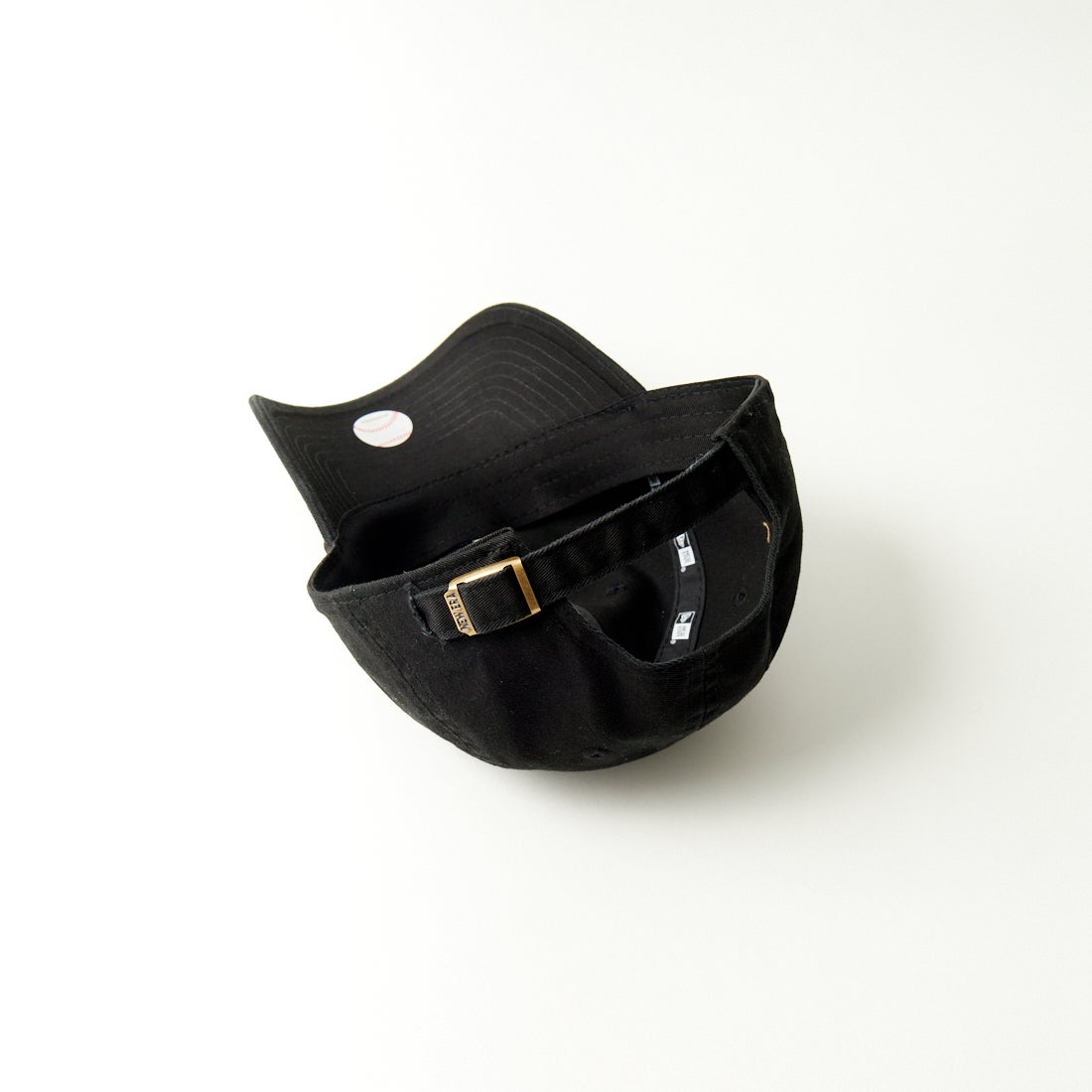 NEW ERA [ニューエラ] カジュアルクラシック シカゴホワイトソックス ミッドロゴキャップ [14109544] BLK