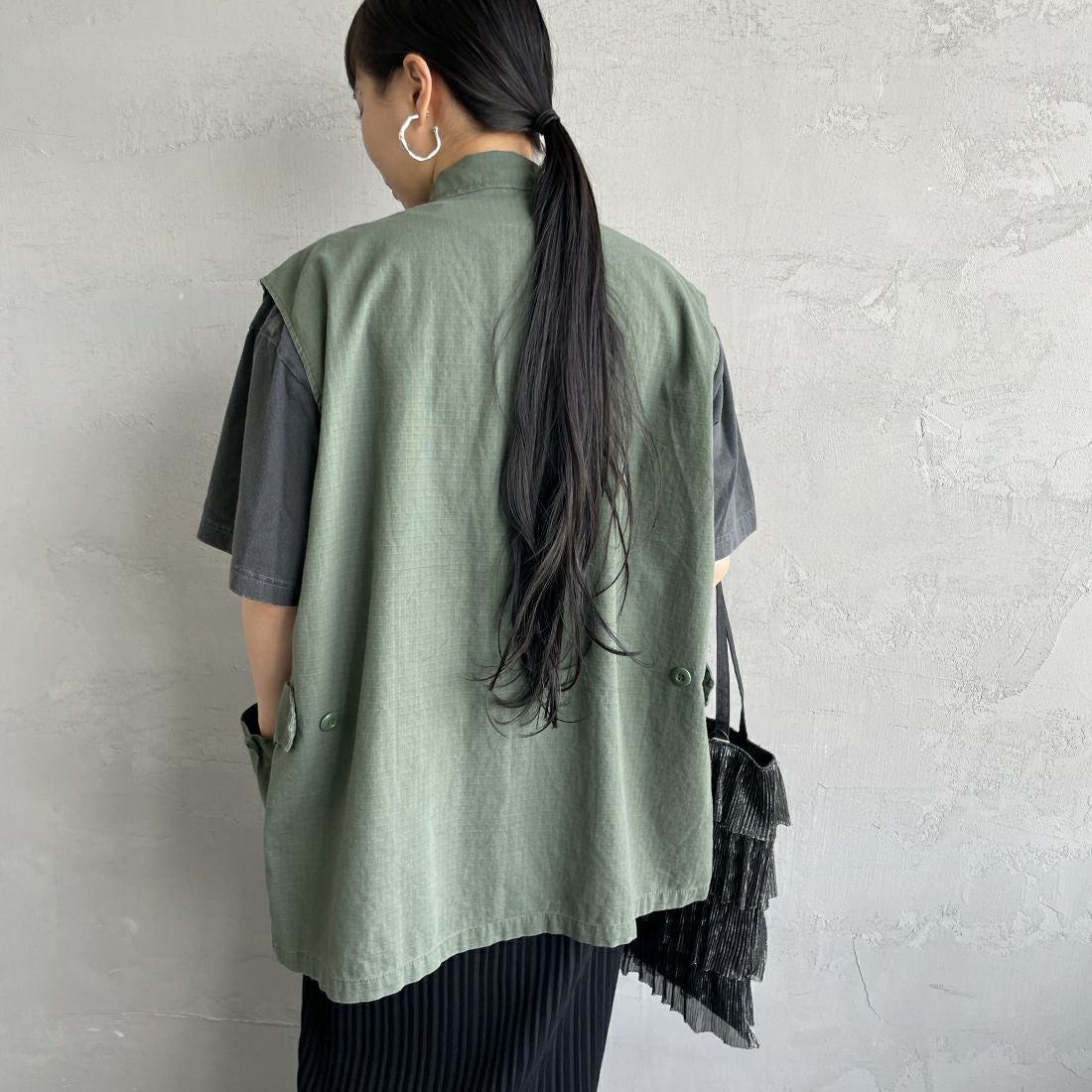 ROTHCO [ロスコ] BDUノースリーブシャツジャケット [BDSH-NOSLEEVE] OLIVE&&モデル身長：156cm 着用サイズ：L&&
