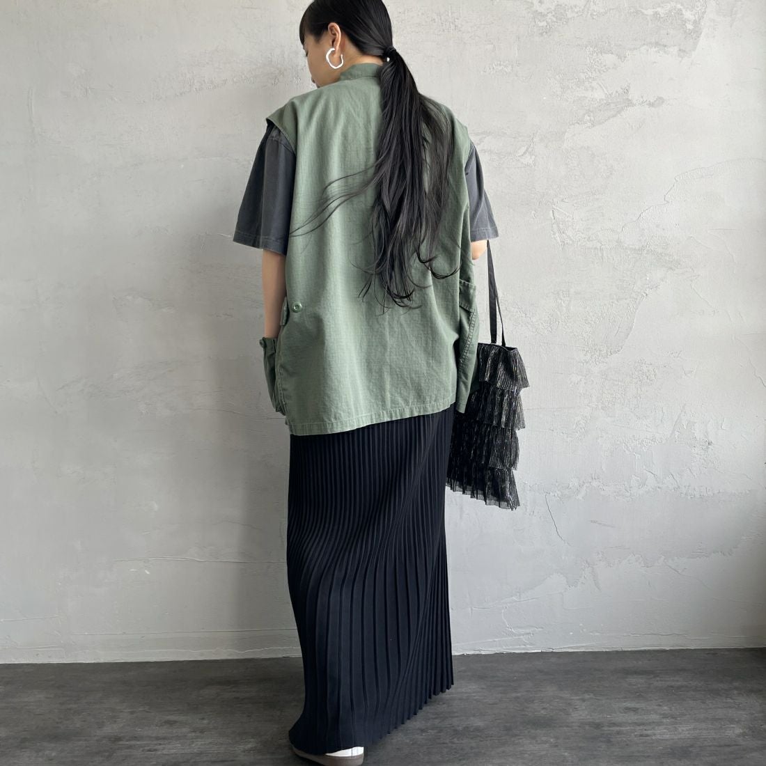 ROTHCO [ロスコ] BDUノースリーブシャツジャケット [BDSH-NOSLEEVE] OLIVE&&モデル身長：156cm 着用サイズ：L&&