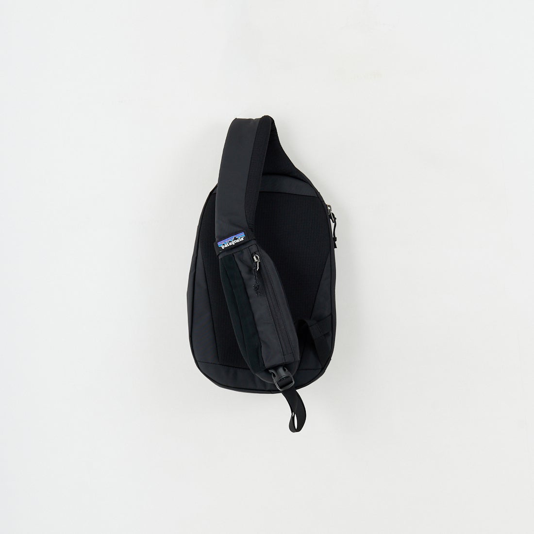 patagonia [パタゴニア] アトム スリング8L [48262] BLK