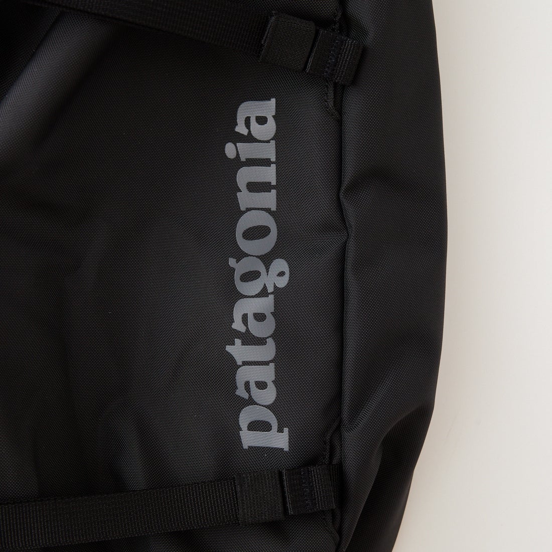 patagonia [パタゴニア] アトム スリング8L [48262] BLK