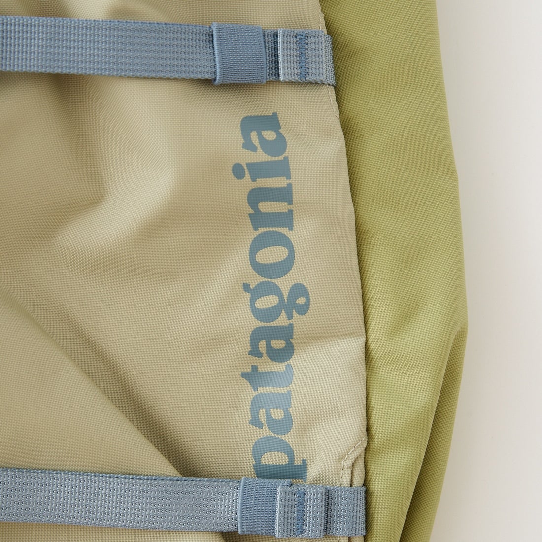 Patagonia パタゴニア アトムスリング グレー×イエロー patagonia [パタゴニア] アトム スリング8L [48262]｜ジーンズ