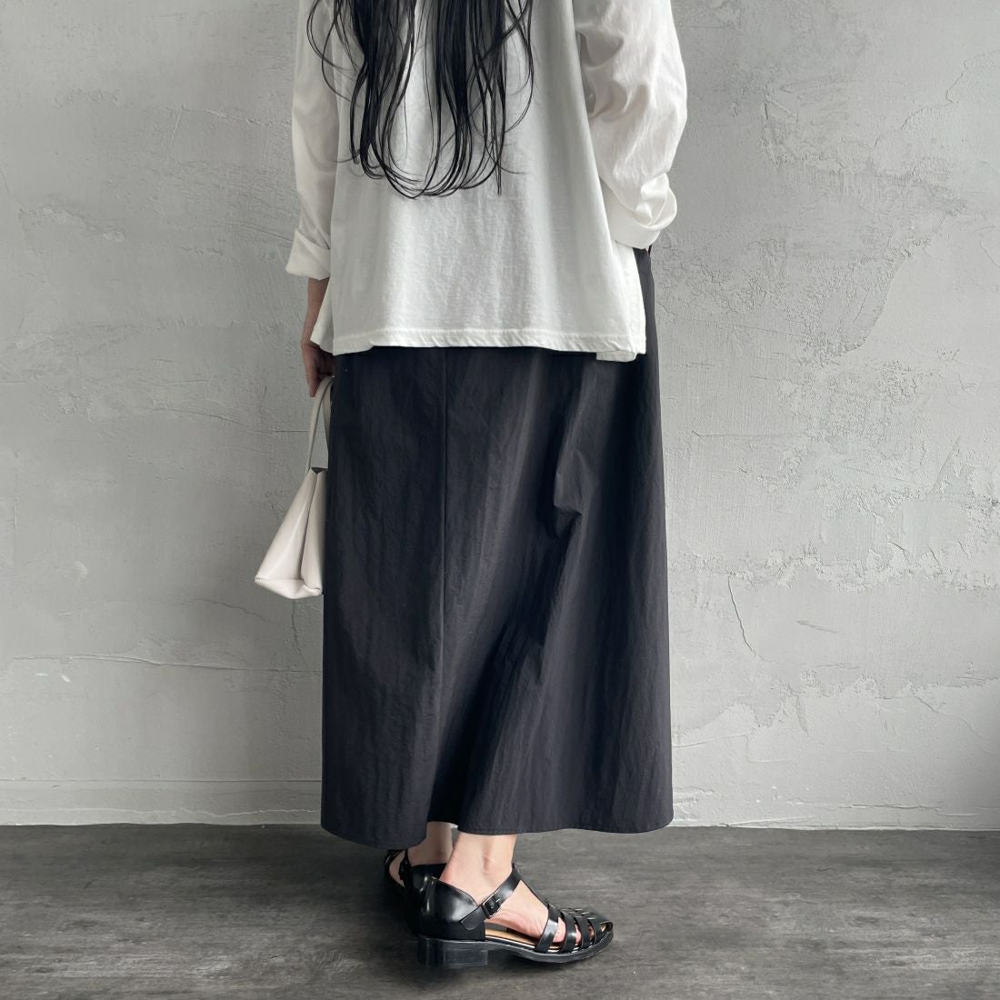 Jeans Factory Clothes [ジーンズファクトリークローズ] ドローコードギャザースカート [21241062] 004 ﾌﾞﾗｯｸ &&モデル身長：156cm 着用サイズ：F&&