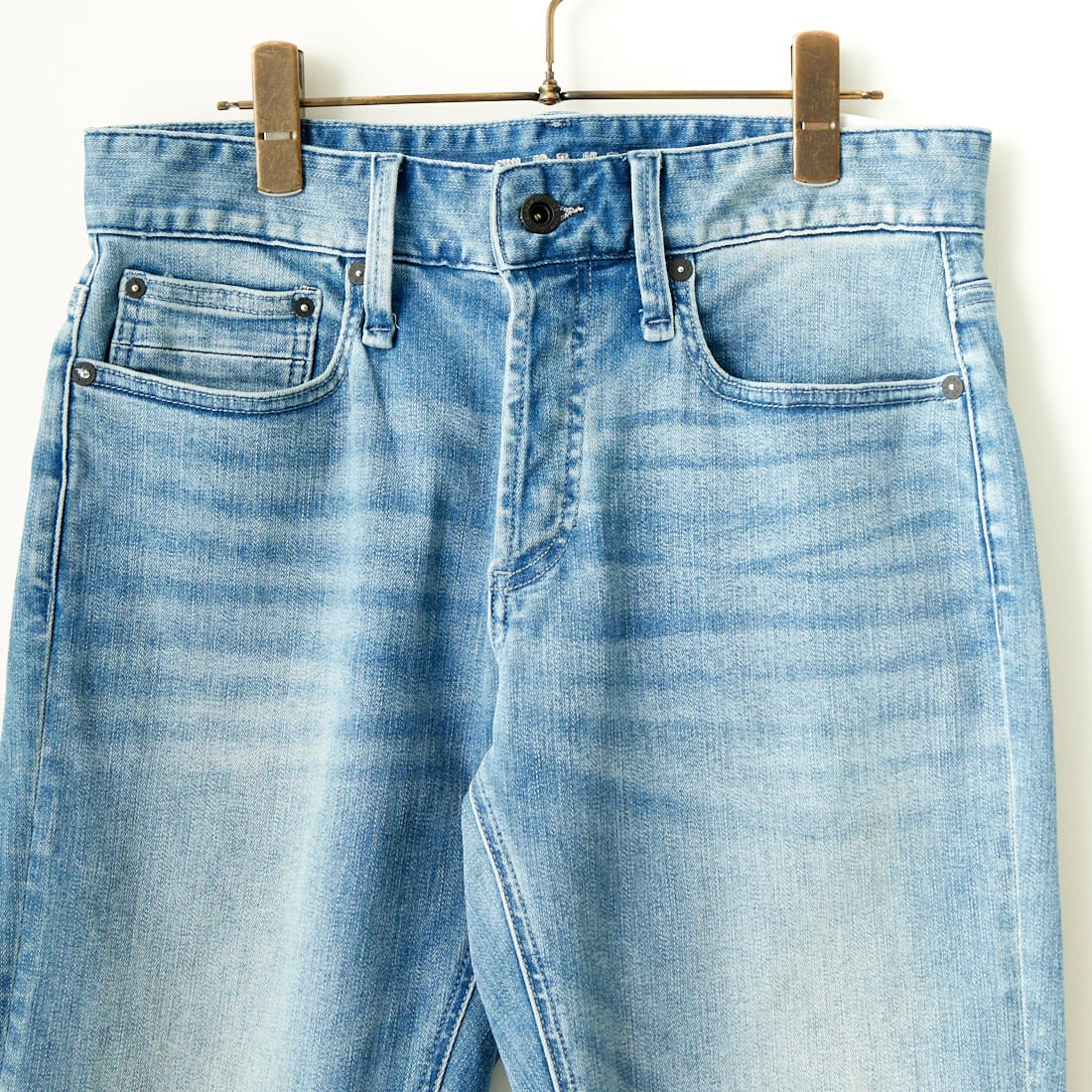 DENHAM [デンハム] スリムフィットジーンズ RAZOR [RAZOR-FMMI-CS] LIGHT BLUE