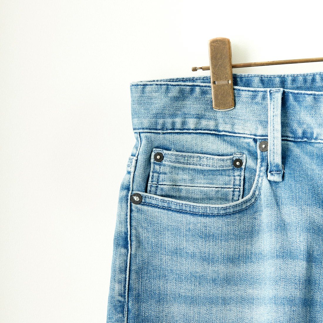 DENHAM [デンハム] スリムフィットジーンズ RAZOR [RAZOR-FMMI-CS] LIGHT BLUE