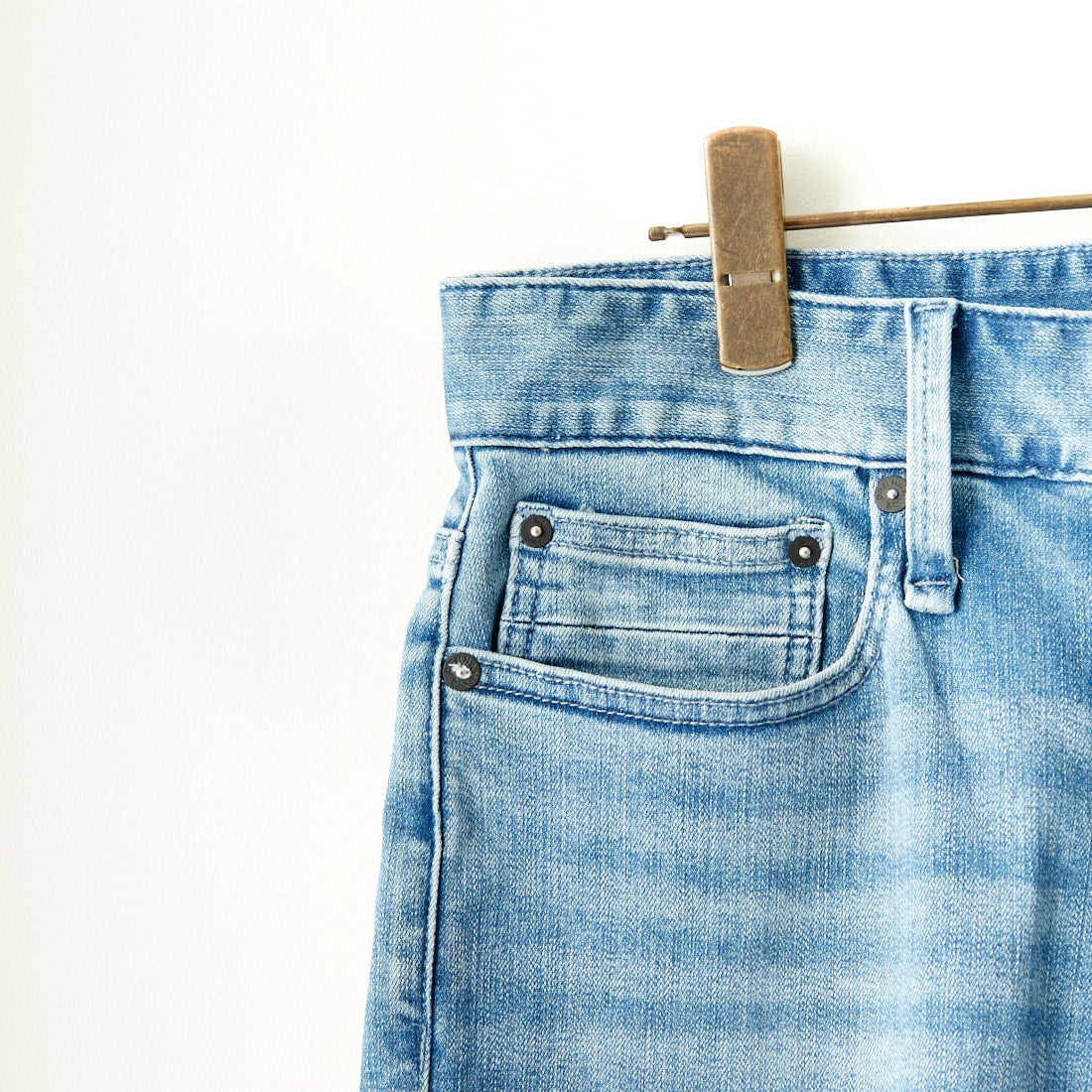 DENHAM [デンハム] スリムフィットジーンズ RAZOR [RAZOR-FMMI-CS] LIGHT BLUE