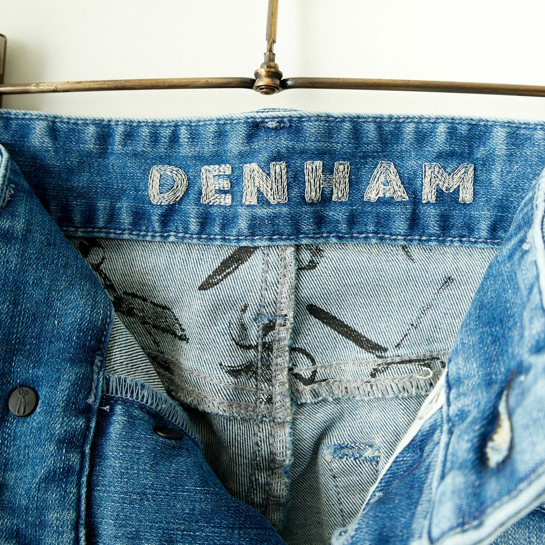 DENHAM [デンハム] スリムフィットジーンズ RAZOR [RAZOR-FMMI-CS] LIGHT BLUE