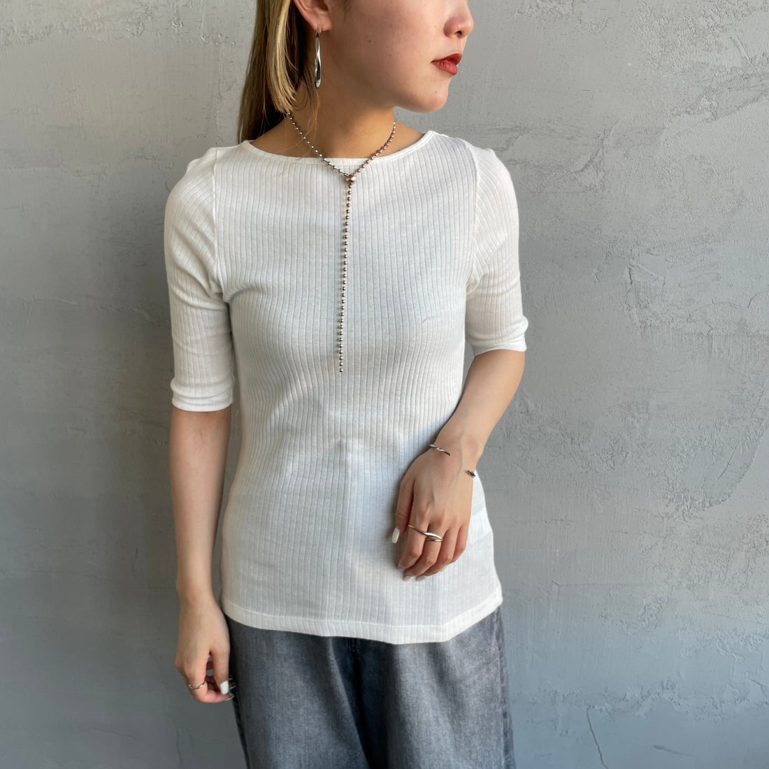 Noir Fabrik [ヌワールファブリック] ボートネックリブカットソー [JFS-C022] O.WHITE &&モデル身長：156cm 着用サイズ：0&&