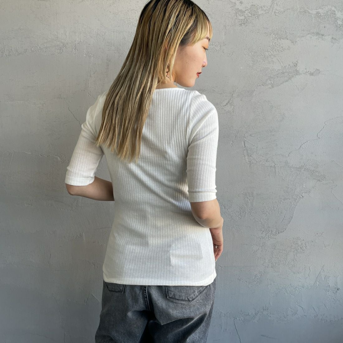 Noir Fabrik [ヌワールファブリック] ボートネックリブカットソー [JFS-C022] O.WHITE &&モデル身長：156cm 着用サイズ：0&&