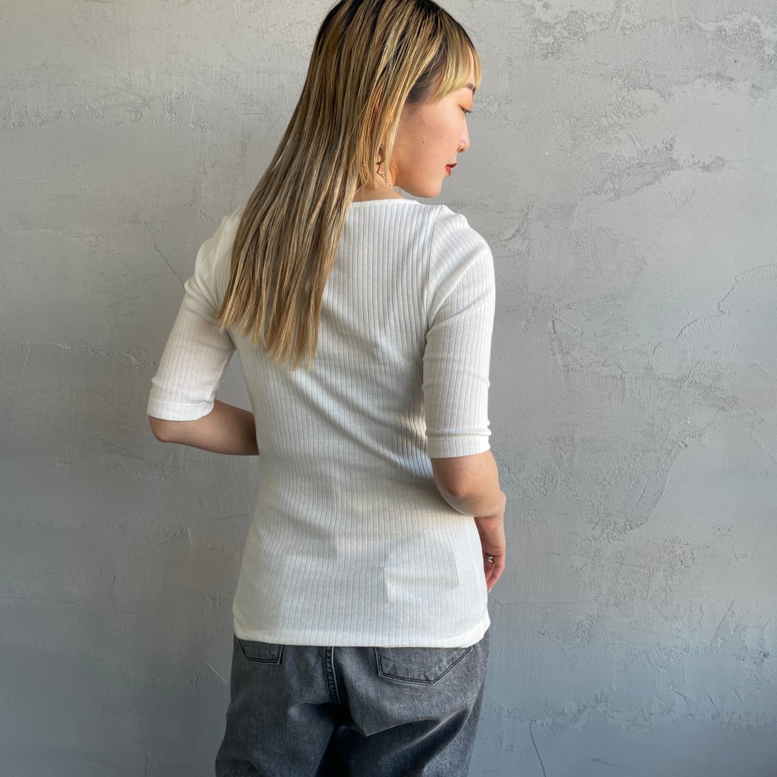 Noir Fabrik [ヌワールファブリック] ボートネックリブカットソー [JFS-C022] O.WHITE &&モデル身長：156cm 着用サイズ：0&&