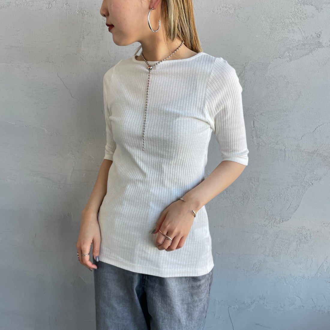 Noir Fabrik [ヌワールファブリック] ボートネックリブカットソー [JFS-C022] O.WHITE &&モデル身長：156cm 着用サイズ：1&&