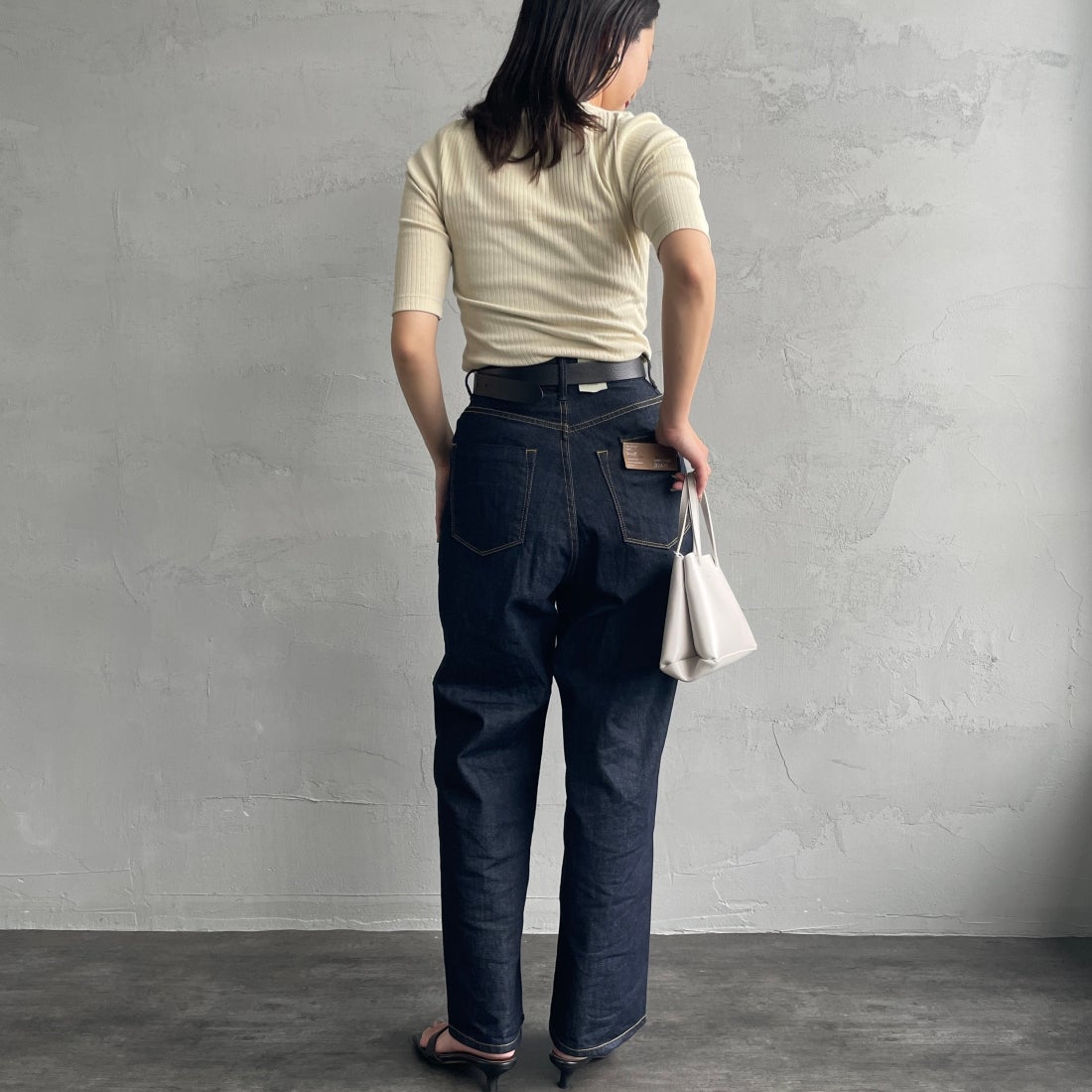 Noir Fabrik [ヌワールファブリック] ボートネックリブカットソー [JFS-C022] BEIGE &&モデル身長：163cm 着用サイズ：0&&