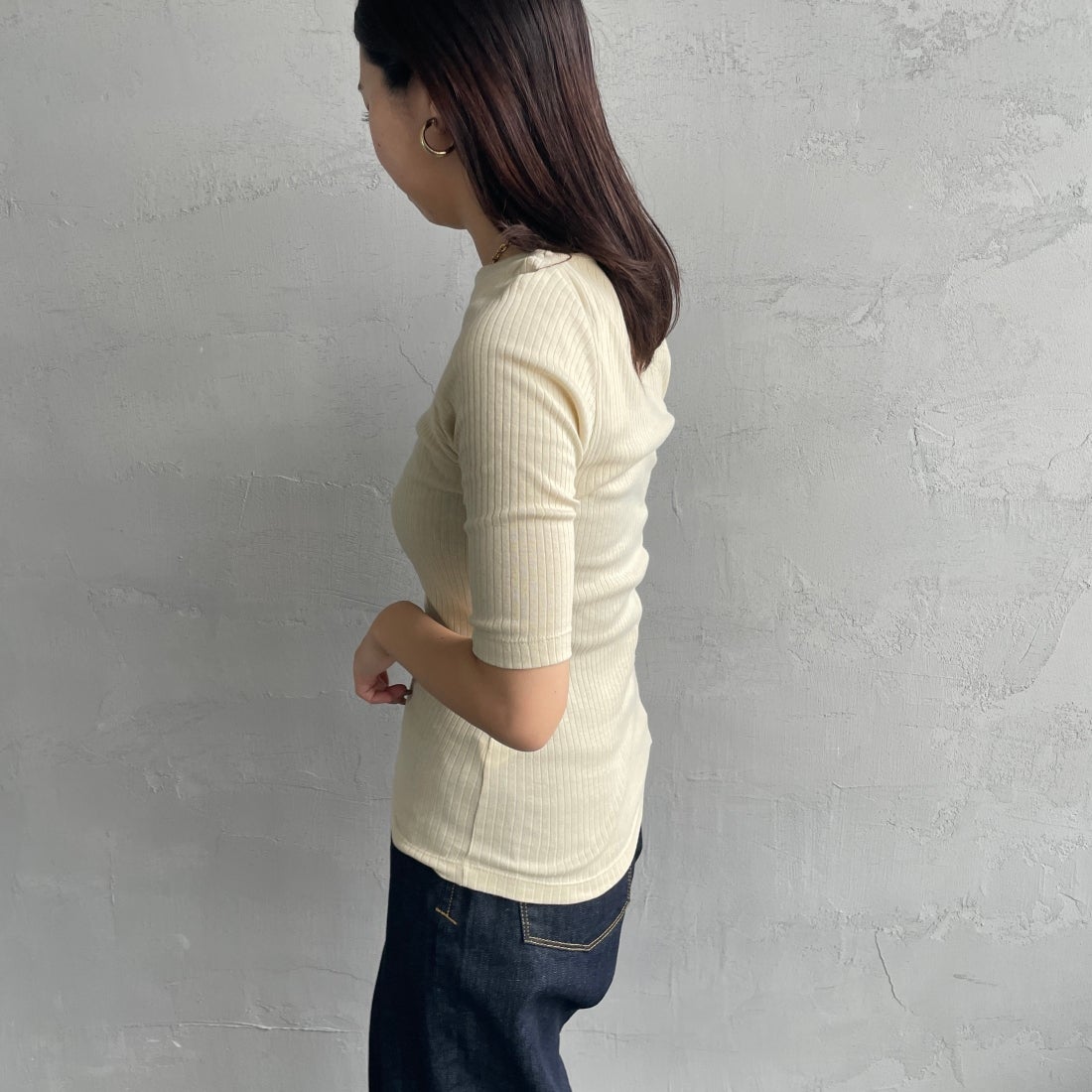 Noir Fabrik [ヌワールファブリック] ボートネックリブカットソー [JFS-C022] BEIGE &&モデル身長：163cm 着用サイズ：0&&