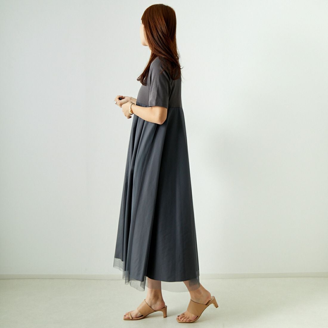 Jeans Factory Clothes [ジーンズファクトリークローズ] チュール切替ワンピース [21241064] 003 ﾁｬｺｰﾙ &&モデル身長：167cm 着用サイズ：F&&