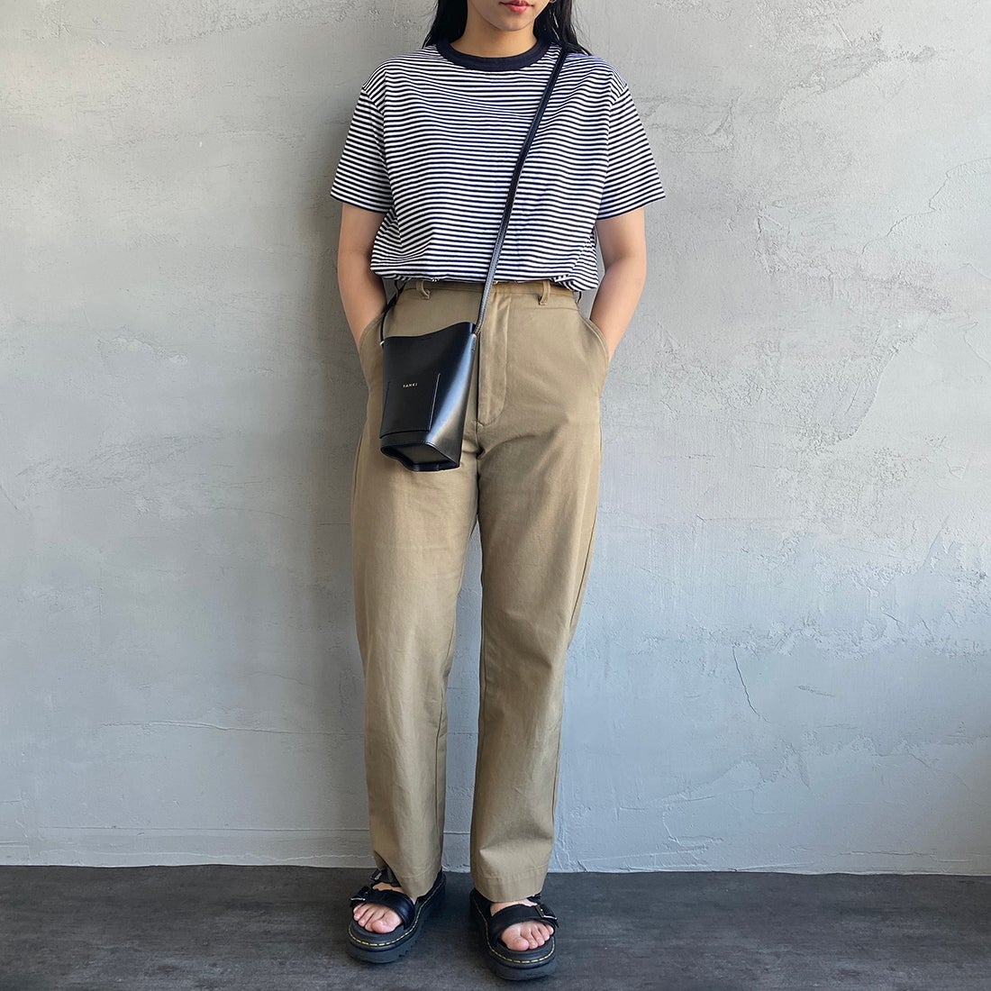 THE SHINZONE [ザ シンゾーン] コットンパックTシャツ [20SMSCU66] 85 W/BORDE &&モデル身長：156cm 着用サイズ：F0&&