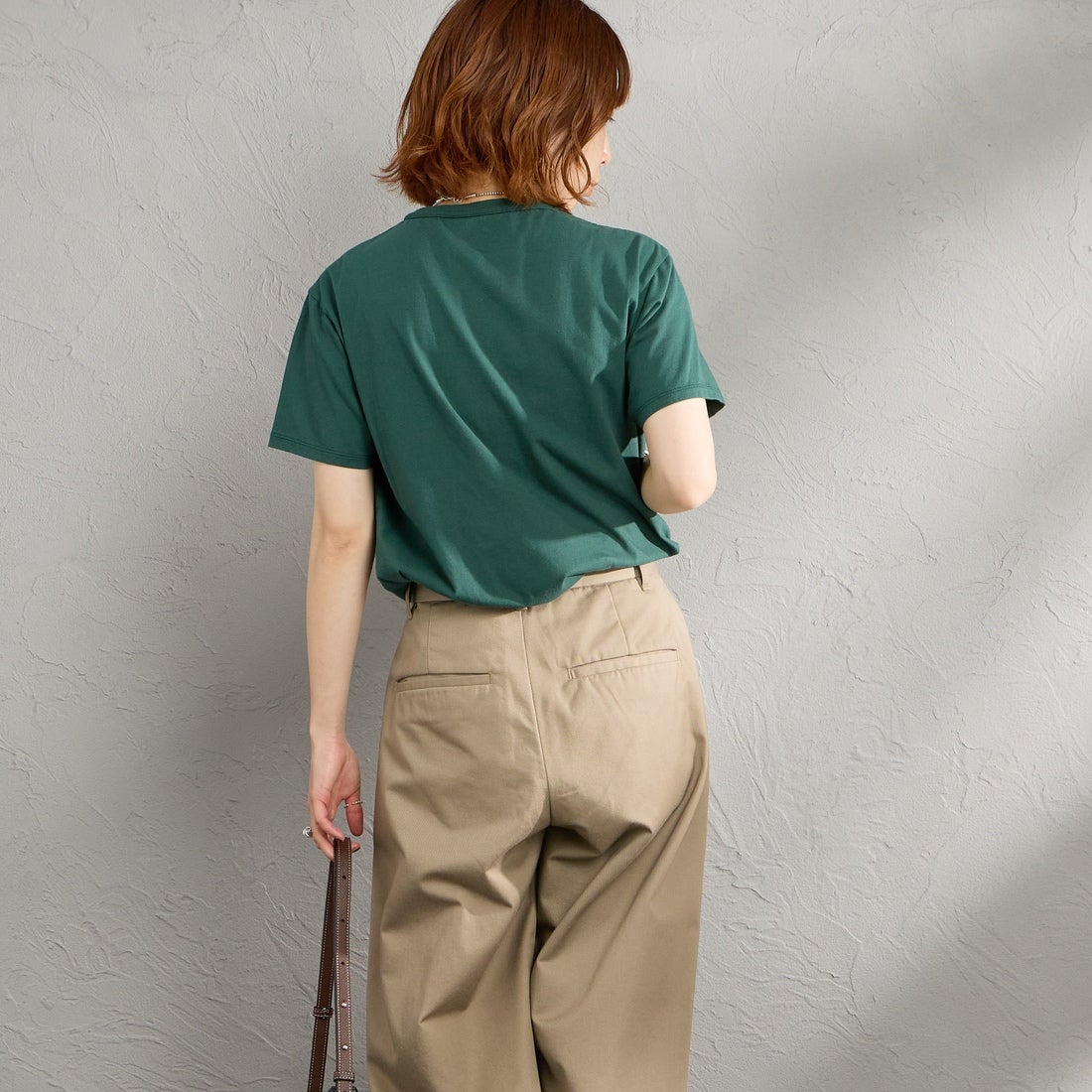 THE SHINZONE [ザ シンゾーン] コットンパックTシャツ [20SMSCU66] 76 MOSS GR &&モデル身長：158cm 着用サイズ：F0&&