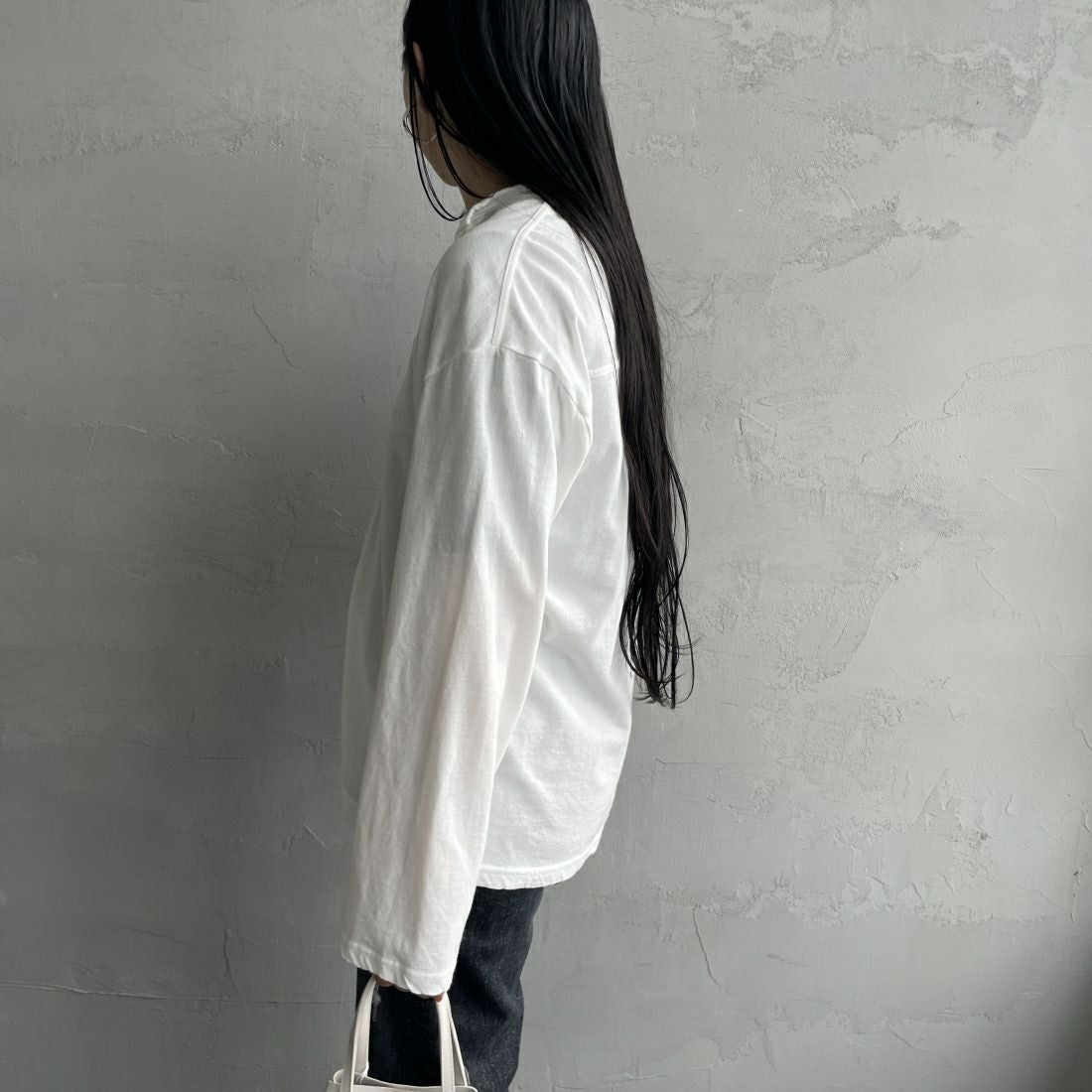 THE SHINZONE [ザ シンゾーン] ハイツイストコットンカーディガン [20SMSCU53] 01 WHITE &&モデル身長：156cm 着用サイズ：F0&&