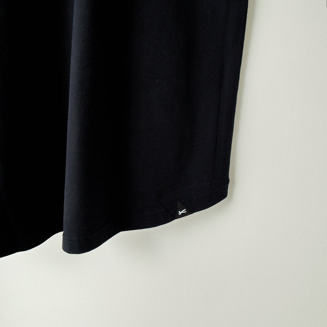 DENHAM [デンハム] 7ポケット ロングスリーブTシャツ [7-POCKET-LS-TEE
