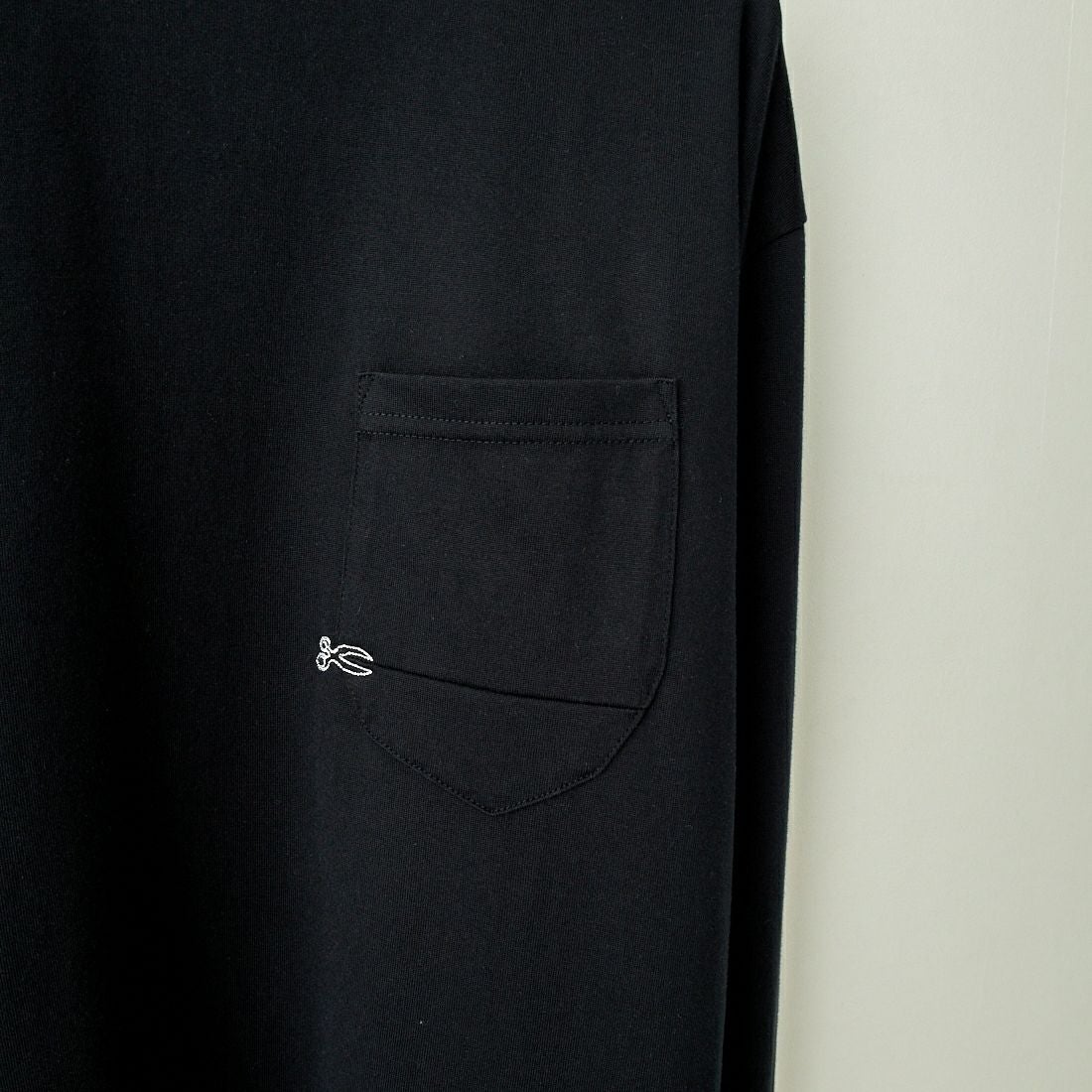 DENHAM [デンハム] 7ポケット ロングスリーブTシャツ [7-POCKET-LS-TEE] BLACK