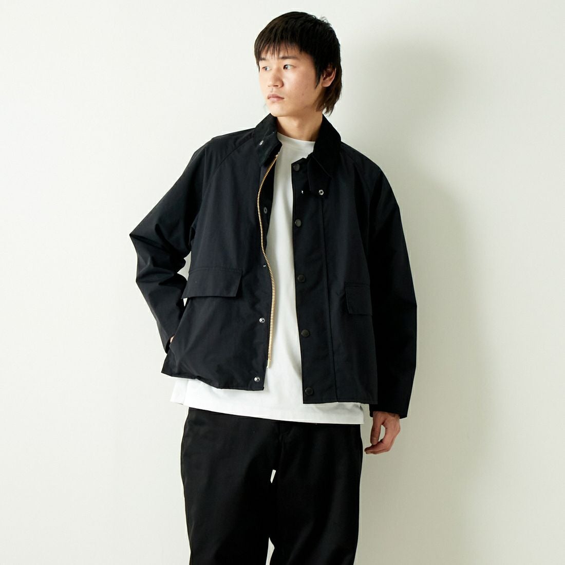 Barbour [バブアー] BORROWDALE / ボロウデイル ショートブルゾン [241MCAG013] 20 BLACK &&モデル身長：182cm 着用サイズ：38&&