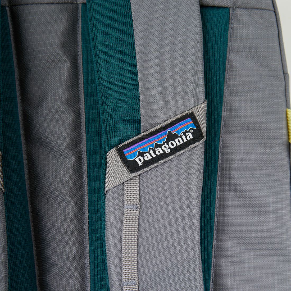 patagonia [パタゴニア] レフュジオ デイパック 26L [47913] NGRY