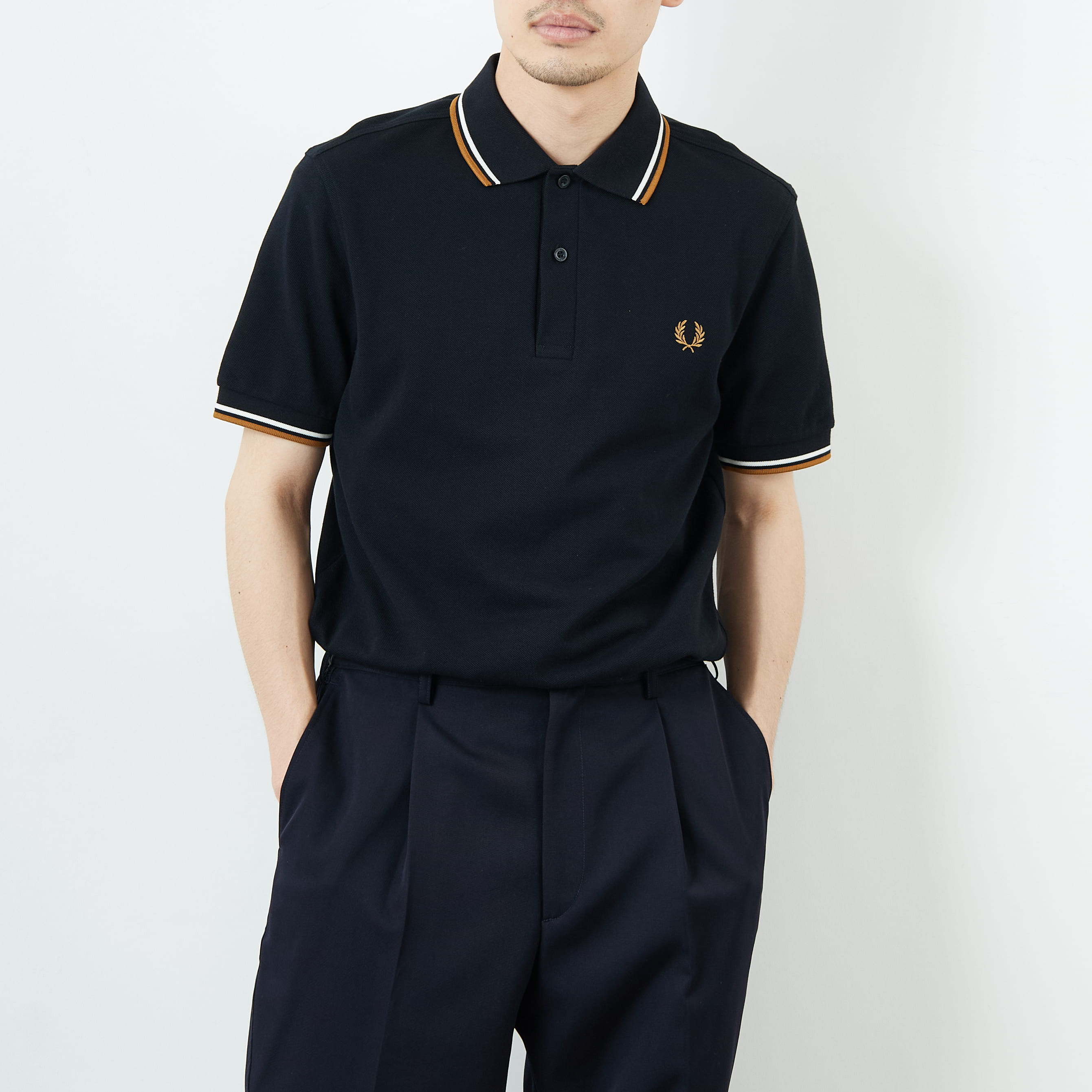 FRED PERRY [フレッドペリー] ティップライン ロゴ刺繍ポロシャツ