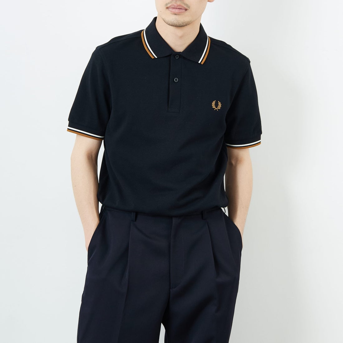 P69 BLACK/&&モデル身長：168cm 着用サイズ：M&&