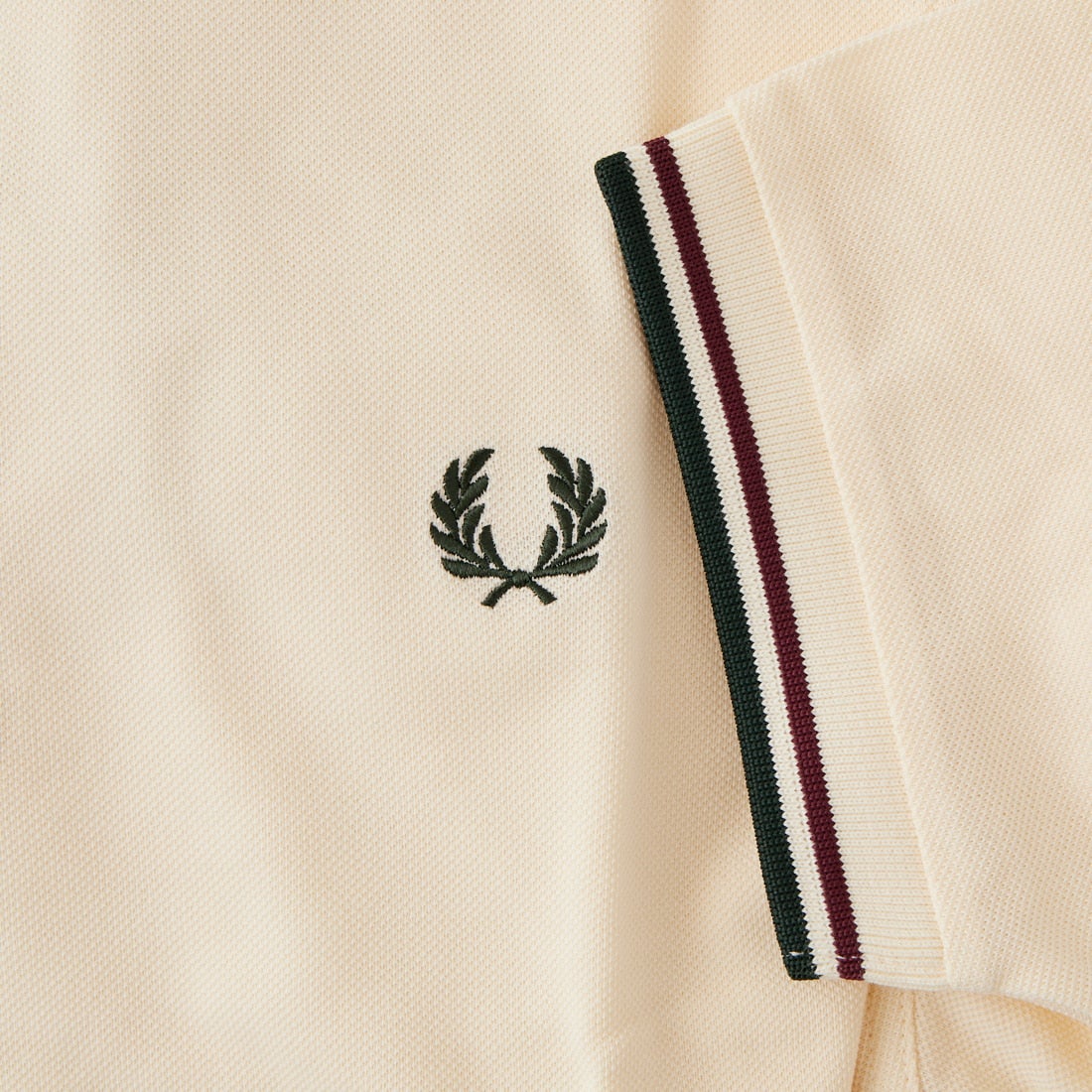 FRED PERRY [フレッドペリー] ティップライン ロゴ刺繍ポロシャツ [M3600] 84A ECRU/O