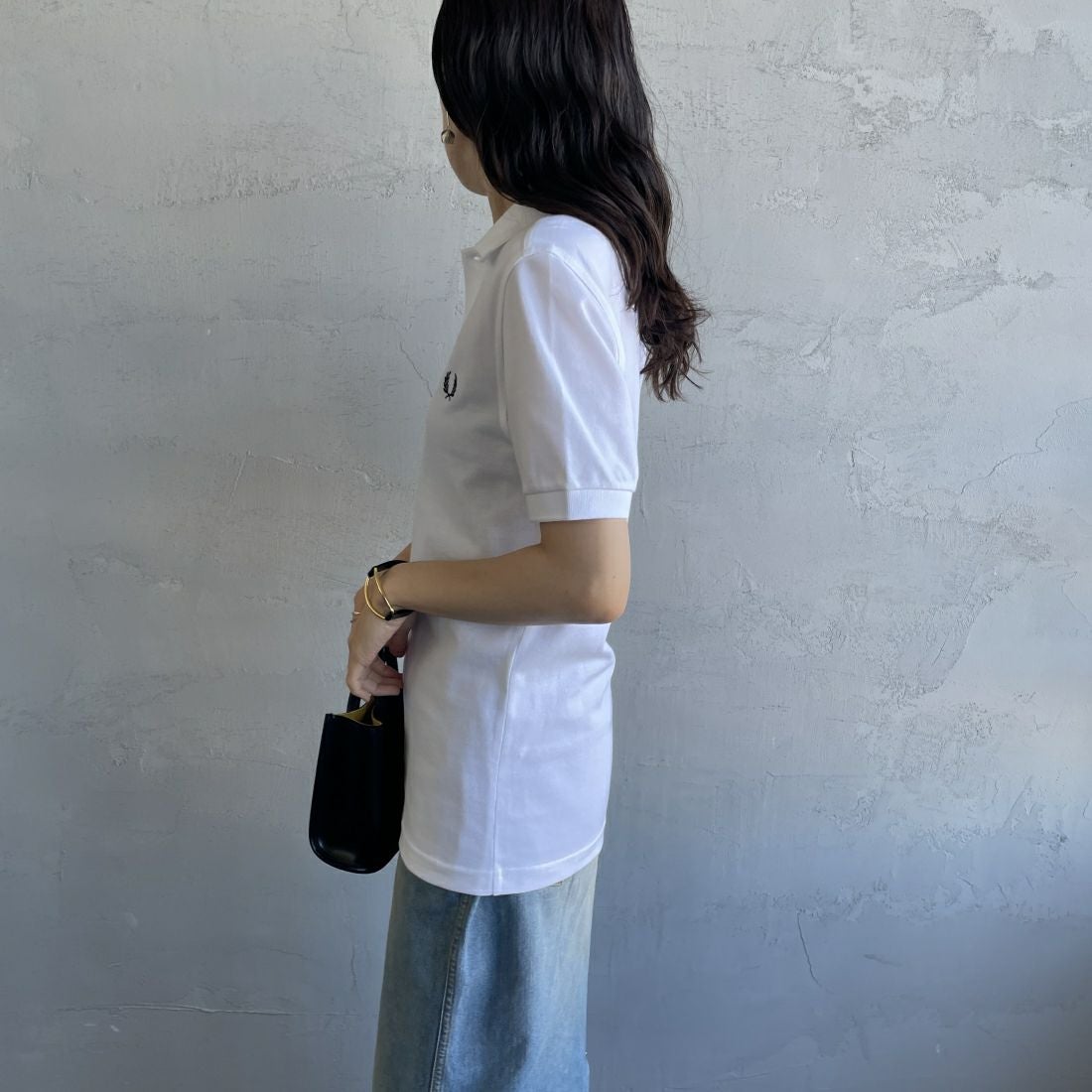 FRED PERRY [フレッドペリー] 鹿の子ポロシャツ [M6000] 100 WHITE &&モデル身長：160cm 着用サイズ：S&&