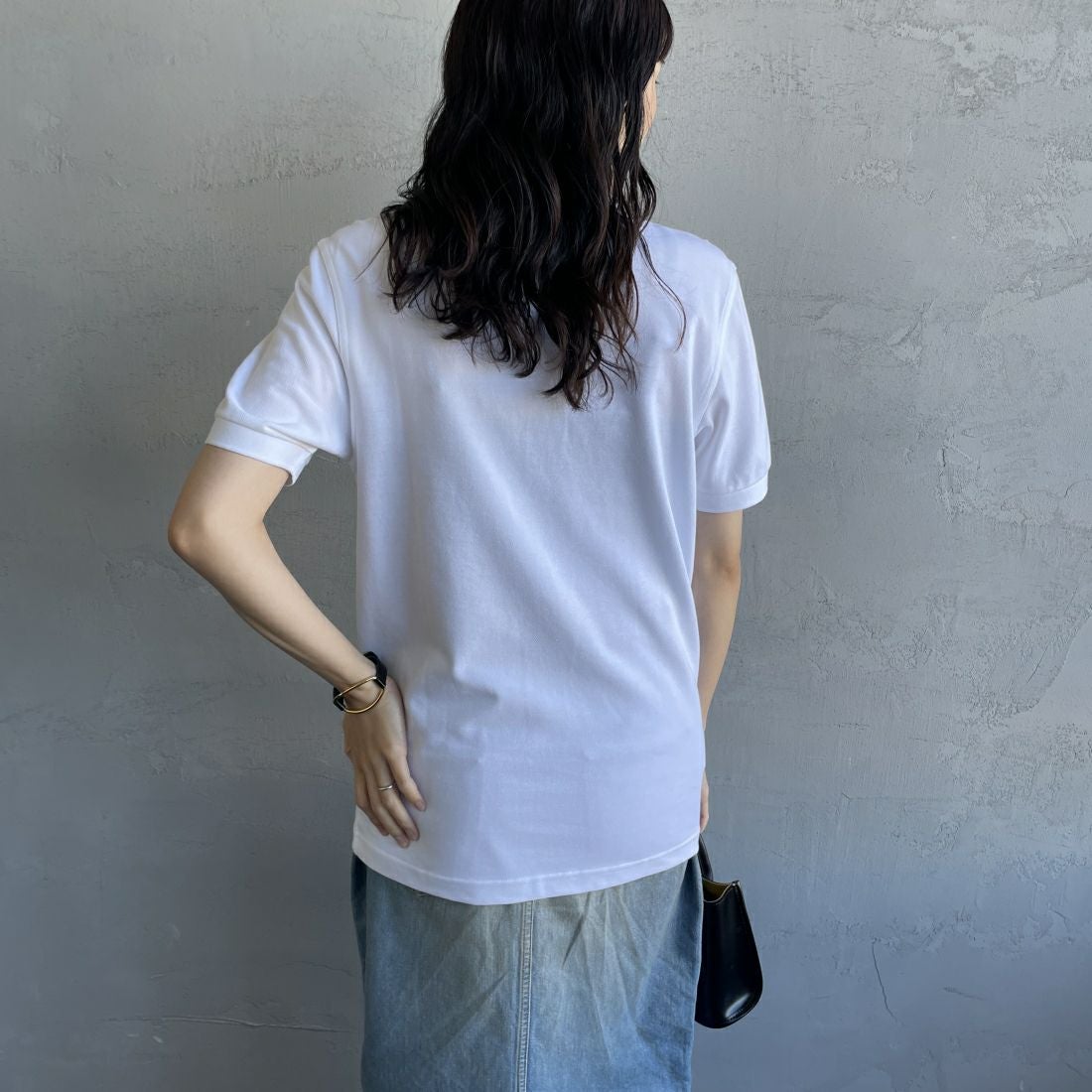 FRED PERRY [フレッドペリー] 鹿の子ポロシャツ [M6000] 100 WHITE &&モデル身長：160cm 着用サイズ：S&&