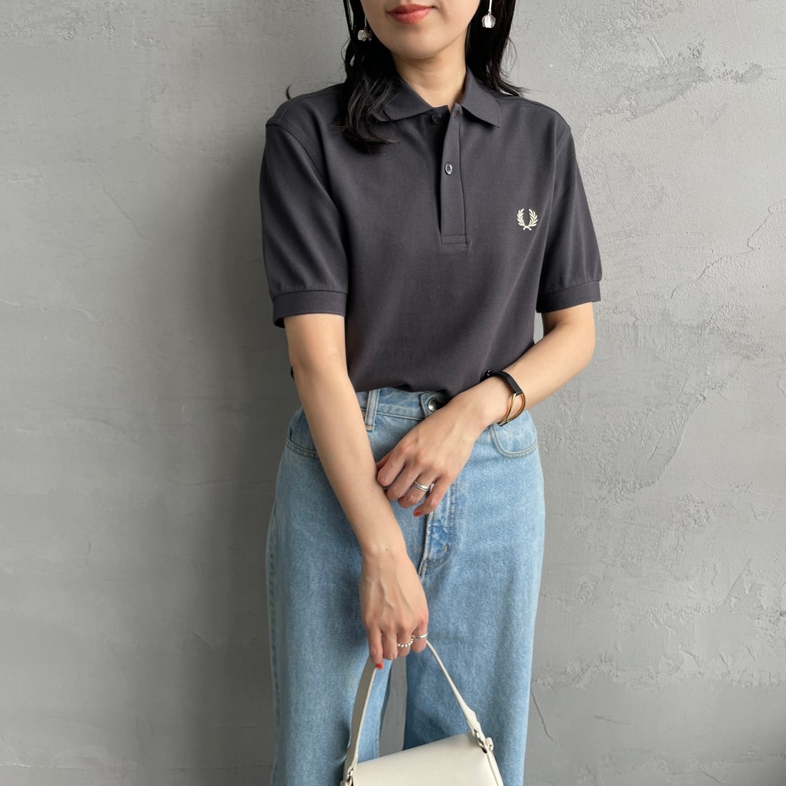 【極美品】フレッドペリー ポロシャツ XL グレー 鹿の子 スリムフィット FRED PERRY（フレッドペリー） メンズ レディース ライン入り鹿の子