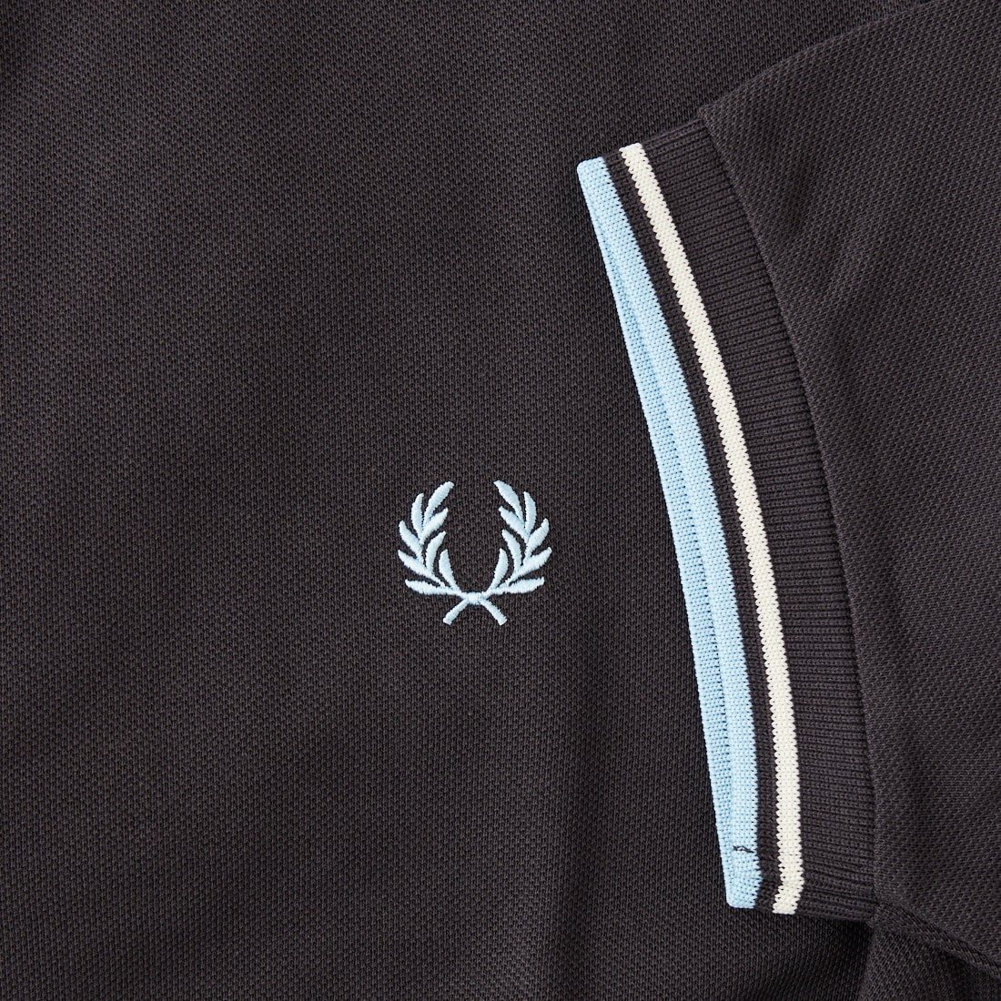 FRED PERRY [フレッドペリー] ティップライン ロゴ刺繍ポロシャツ