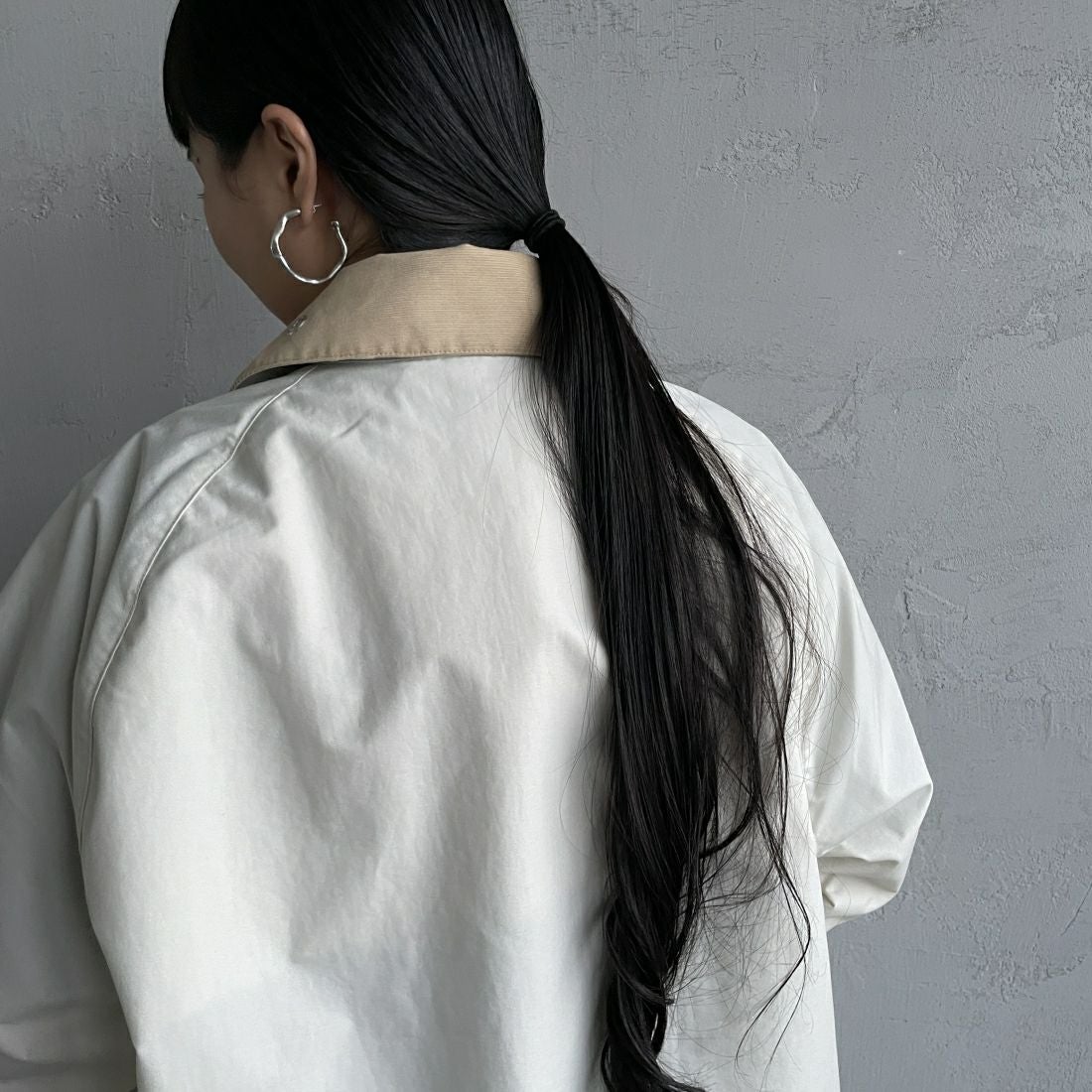 Barbour [バブアー] BORROWDALE / ボロウデイル ショートブルゾン [241MCAG013] 2 LT.BEG&&モデル身長：156cm　着用サイズ：36&&