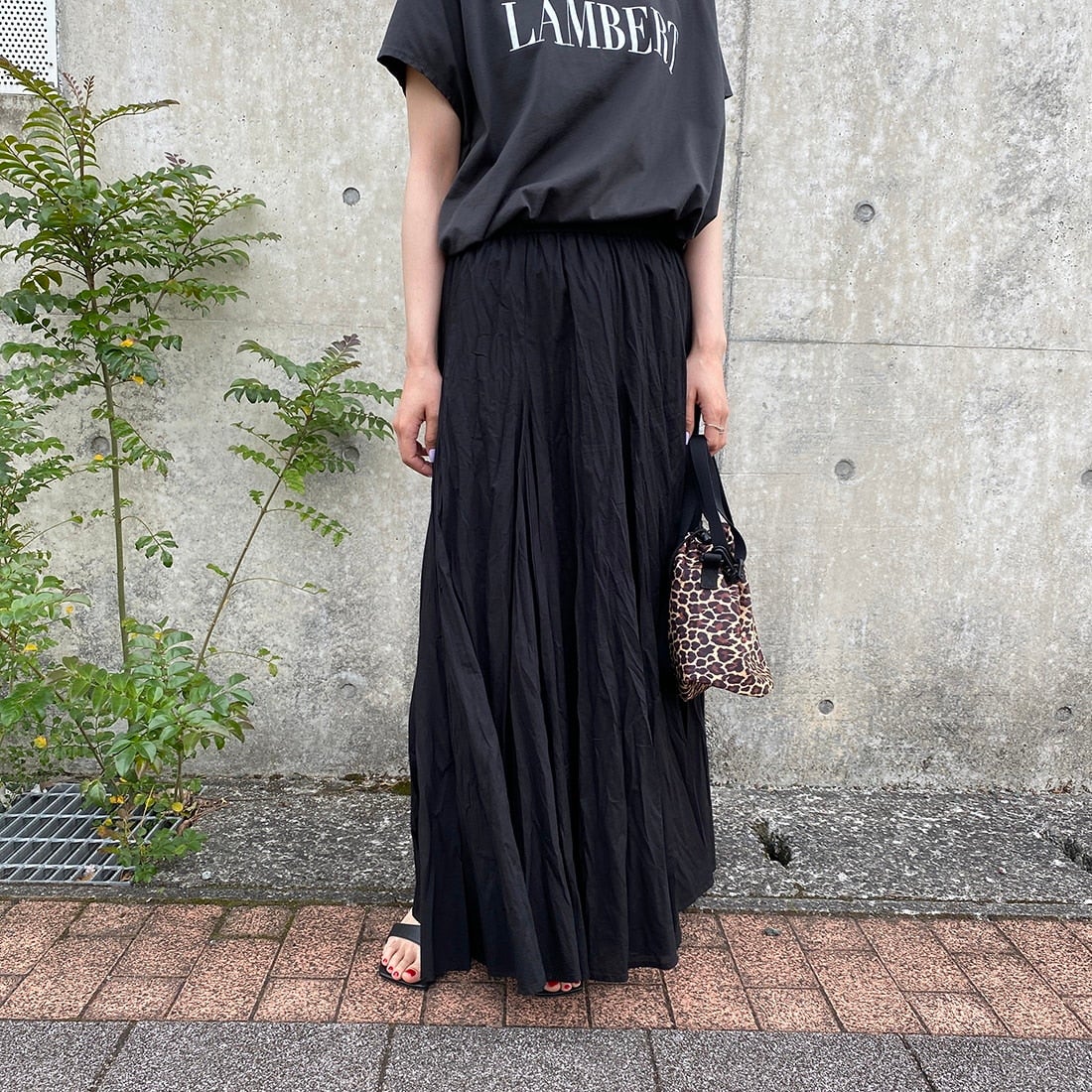 mizuiro ind [ミズイロインド] ボリュームフレアスカート [3-260010] 99 BLACK &&モデル身長：156cm 着用サイズ：F&&