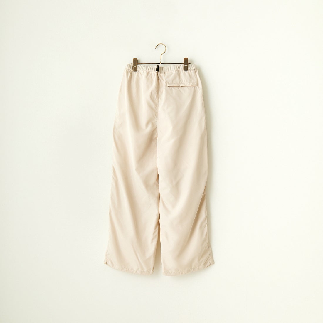 KELTY [ケルティ] 別注 ナイロンタフタ タックイージーパンツ [KE242W40IN01-JF] ｱｲﾎﾞﾘｰ