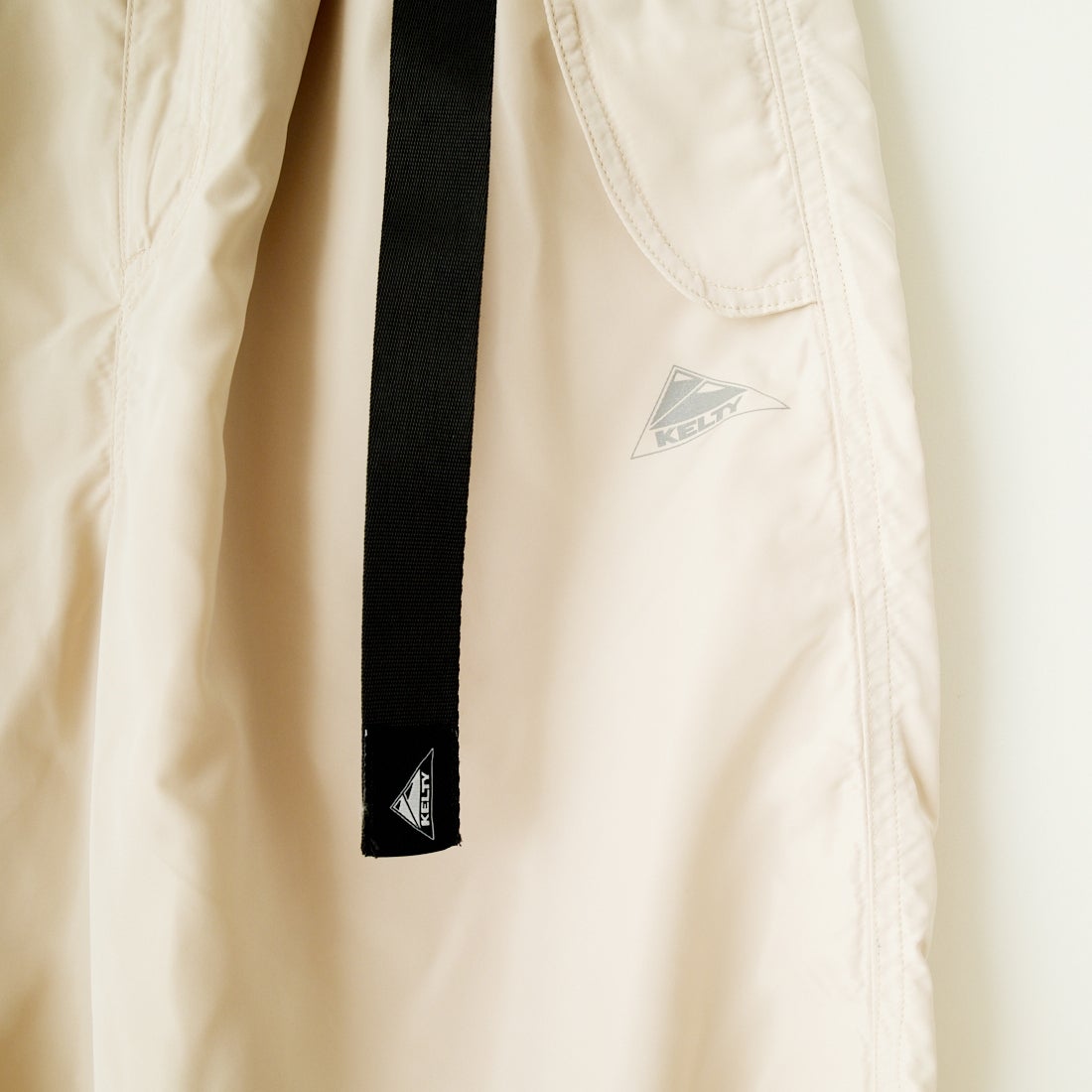 KELTY [ケルティ] 別注 ナイロンタフタ タックイージーパンツ [KE242W40IN01-JF] ｱｲﾎﾞﾘｰ