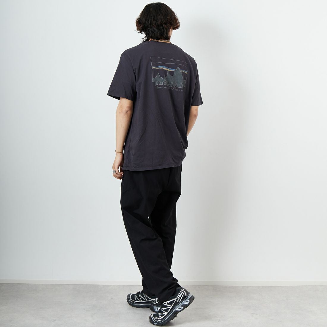 patagonia [パタゴニア] メンズ 73 スカイライン オーガニックTシャツ [37534] INBK &&モデル身長：179cm 着用サイズ：L&&